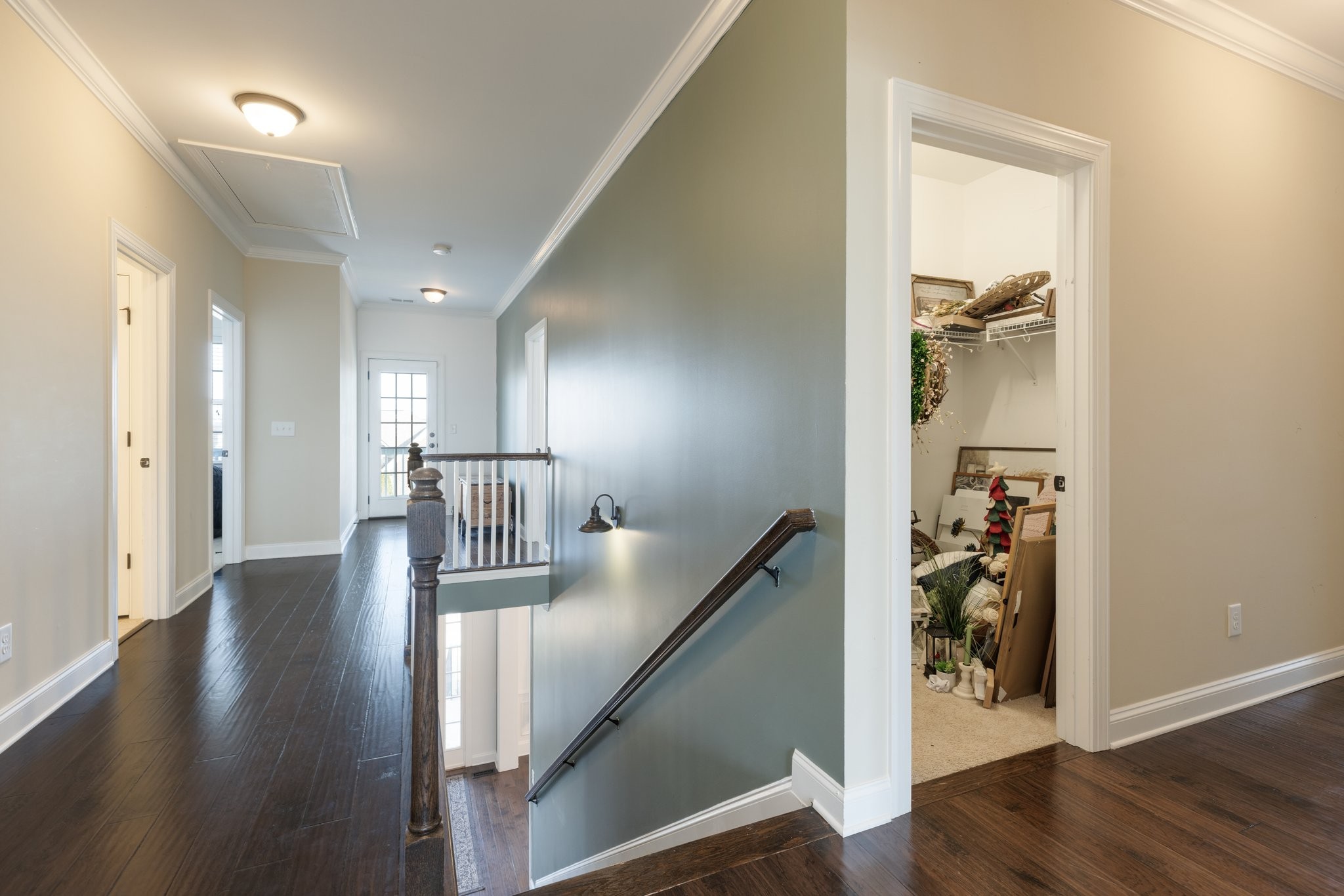 1389 Round Hill Ln Property Photo 42