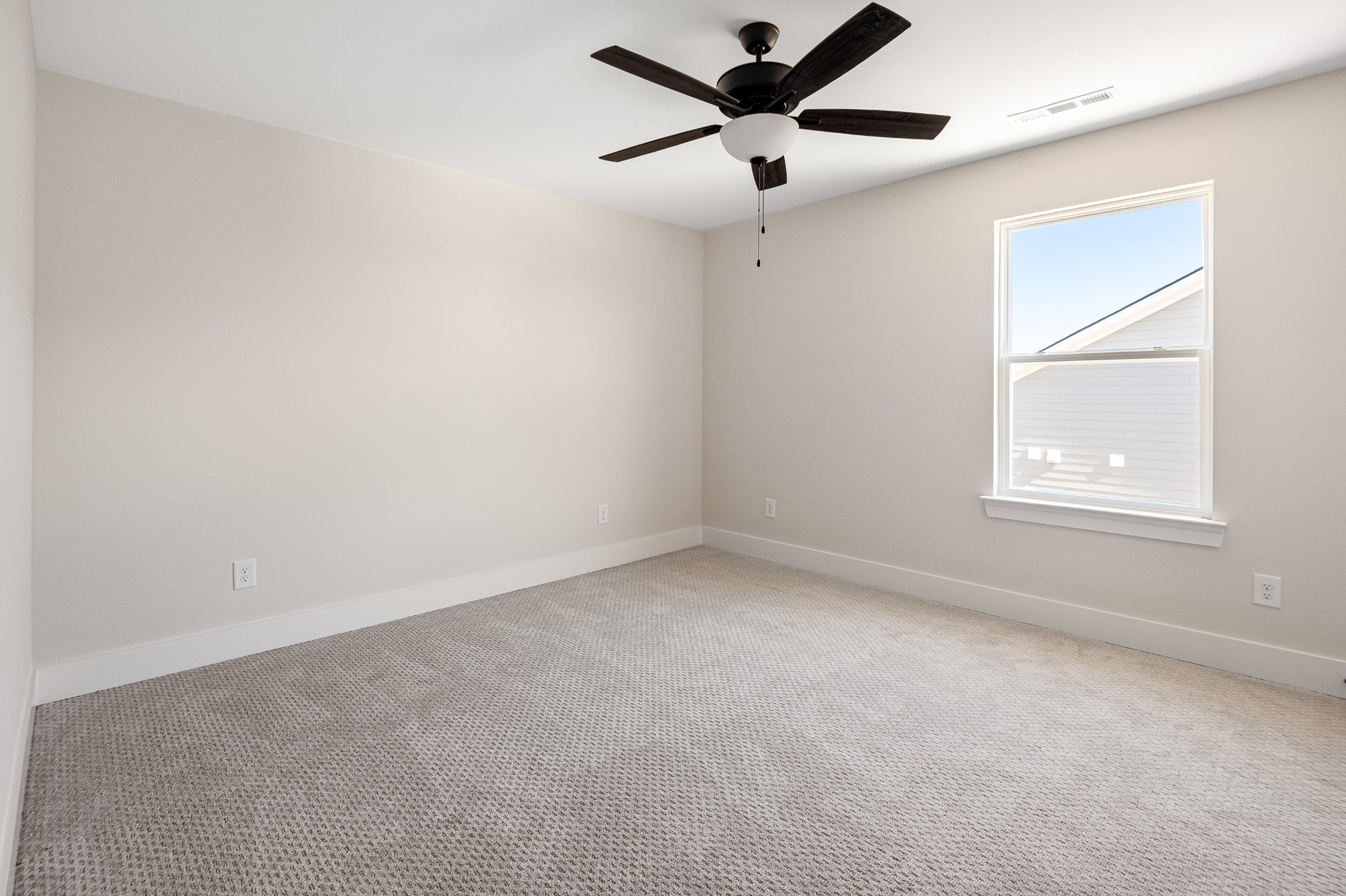 5172 Greentree Dr Property Photo 32