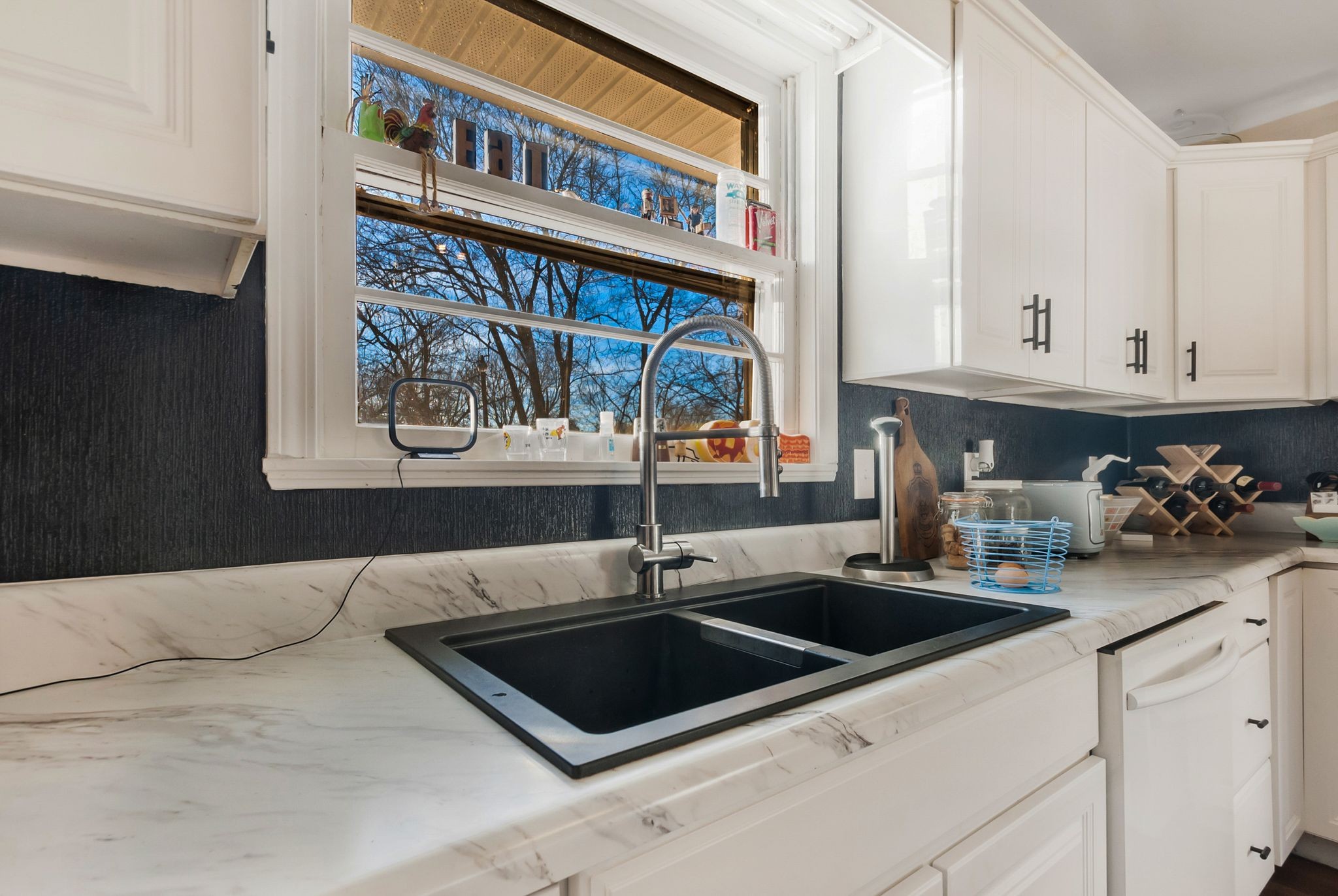 20 S Walnut St Property Photo 23