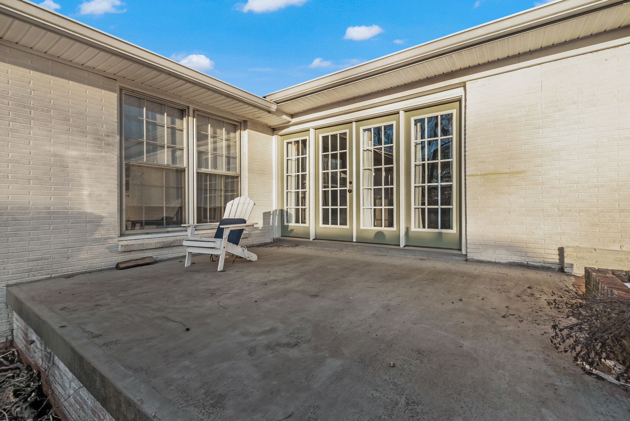20 S Walnut St Property Photo 34