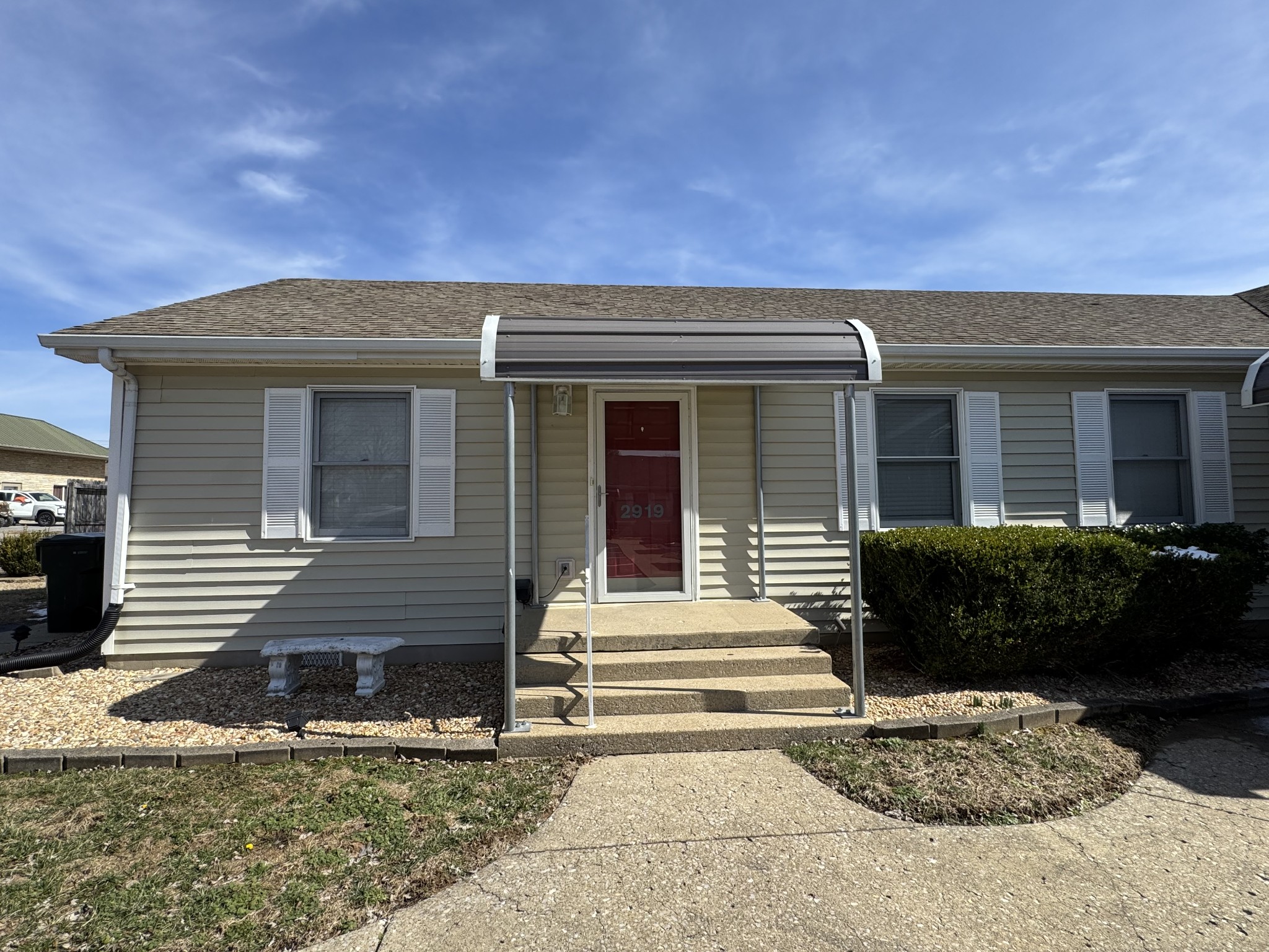 2919 Pawnee Dr Property Photo 1