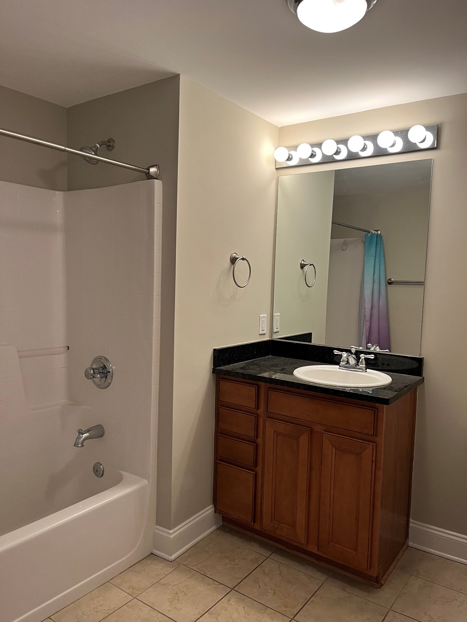 3201 Aspen Grove Dr Property Photo 6