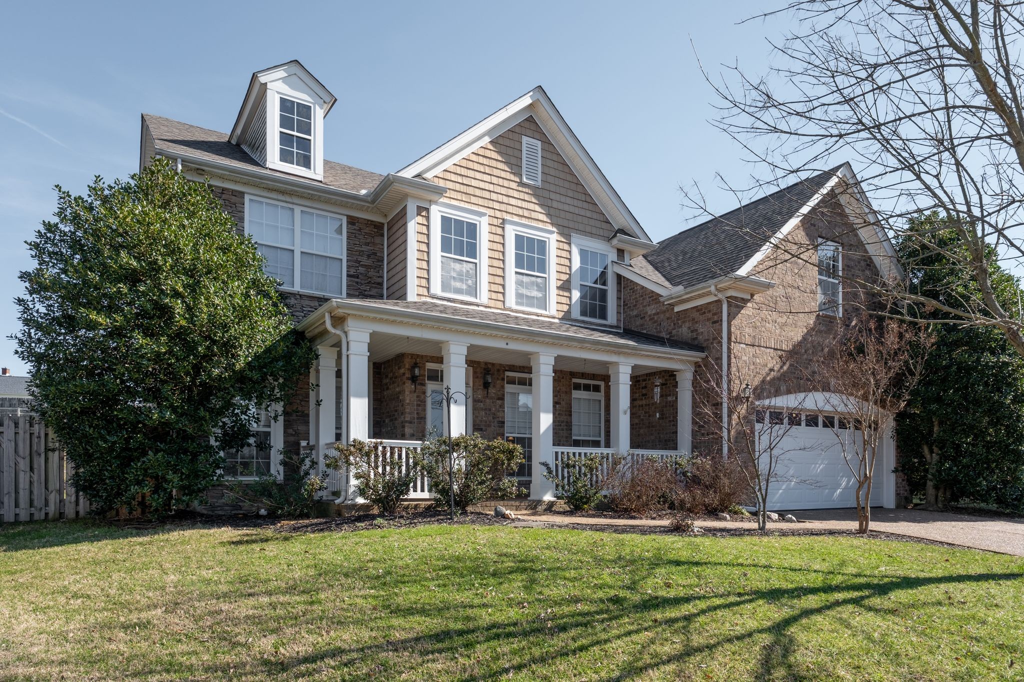 2009 Field Farm Ct Property Photo 1