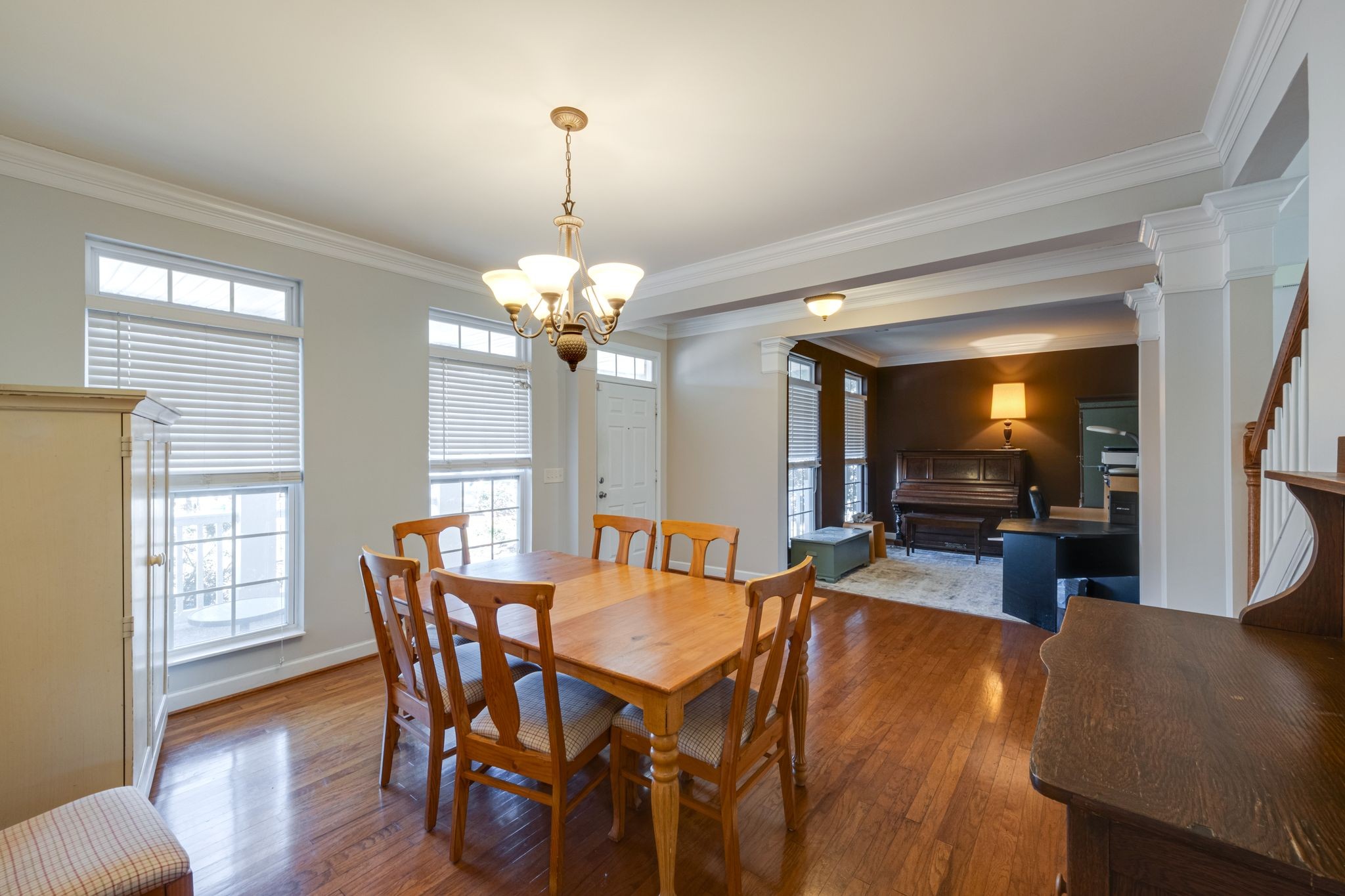 2009 Field Farm Ct Property Photo 5
