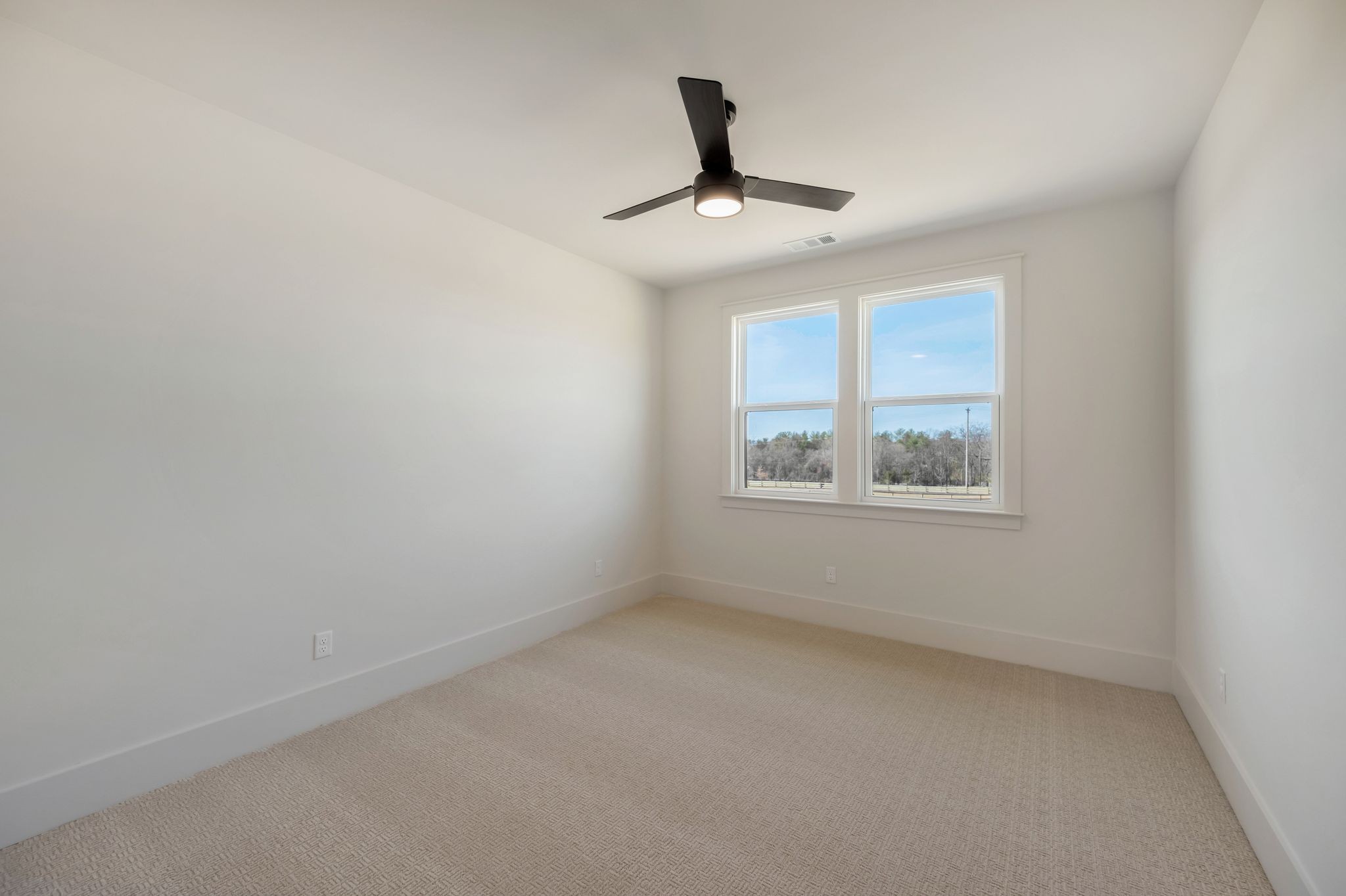 5041 Fairhaven Cir Property Photo 28