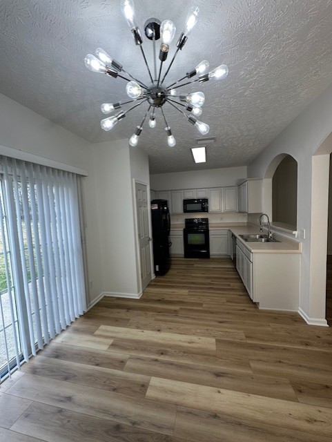 8428 Charbay Cir Property Photo 12