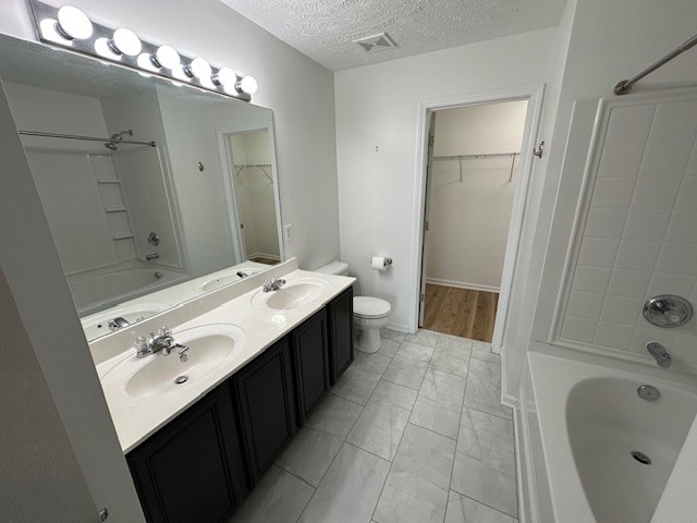 8428 Charbay Cir Property Photo 29