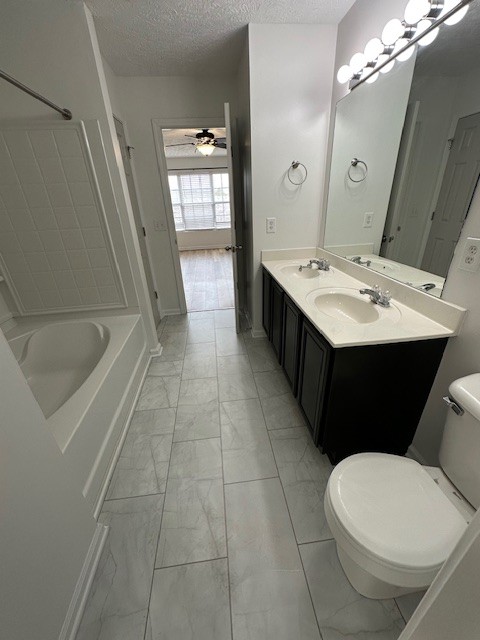 8428 Charbay Cir Property Photo 31