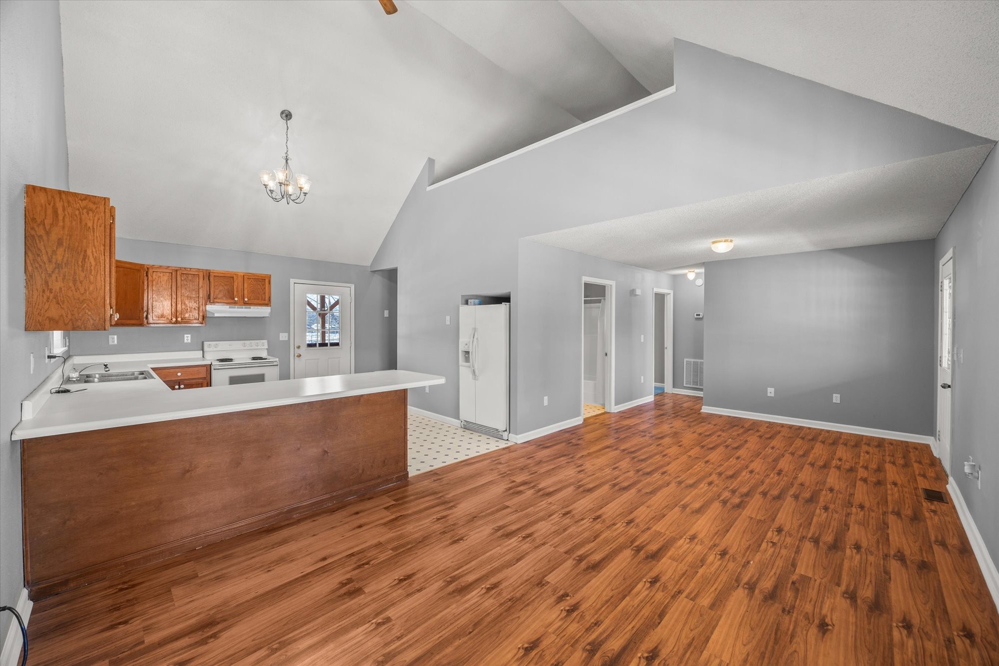 7840 Nashville Hwy Property Photo 5