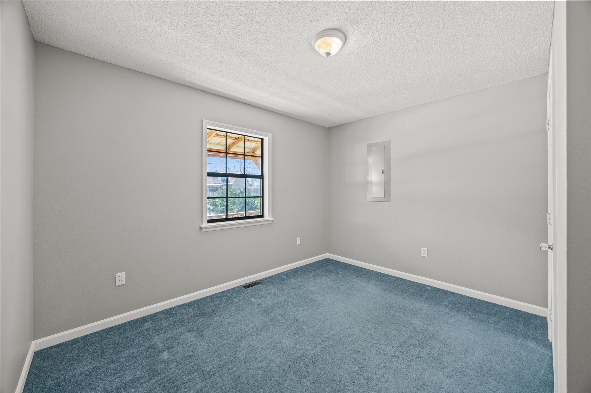 7840 Nashville Hwy Property Photo 10