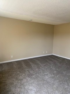 1044 Pembroke Rd Property Photo 2