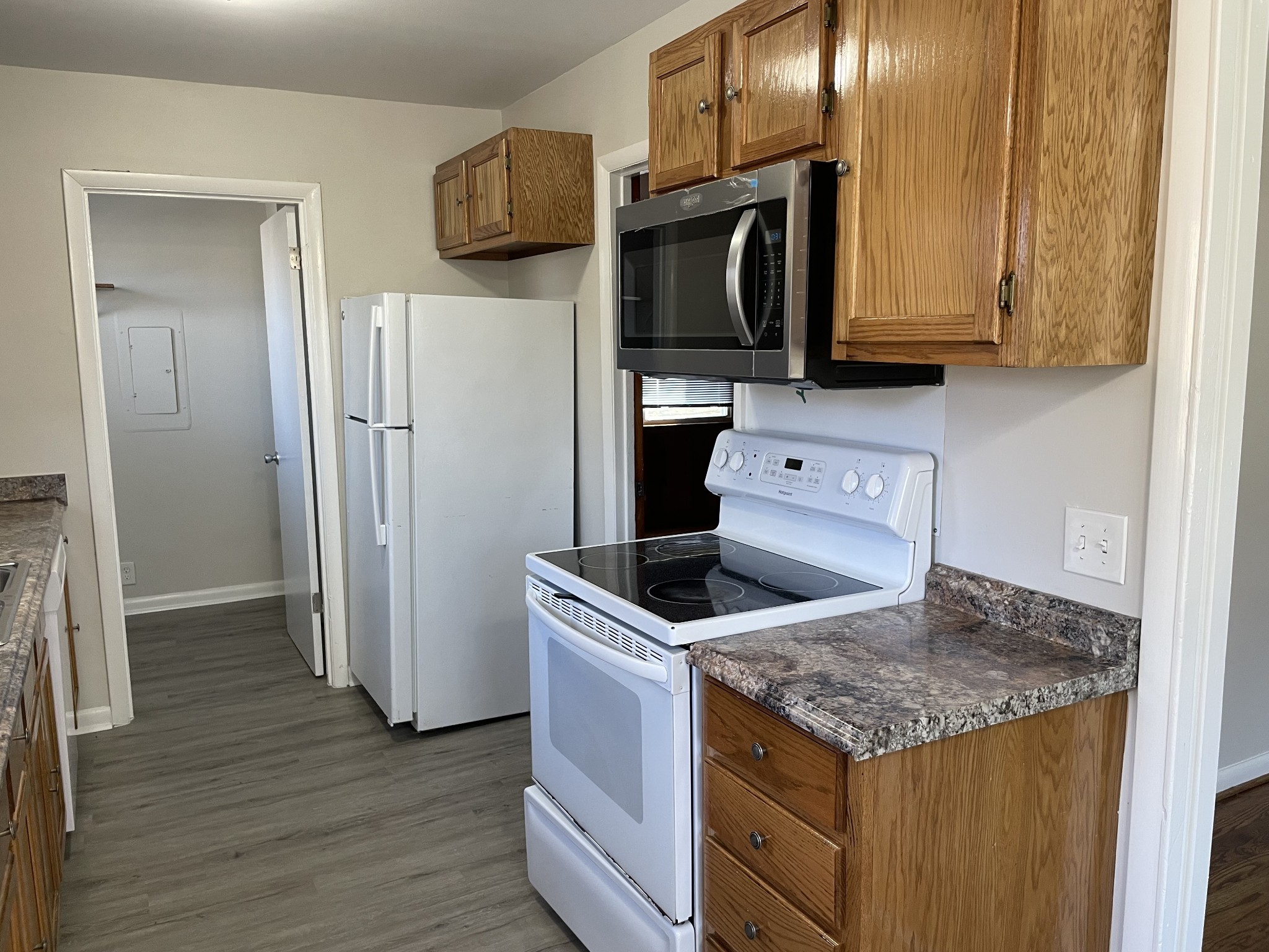 3912 Tucker Rd Property Photo 5