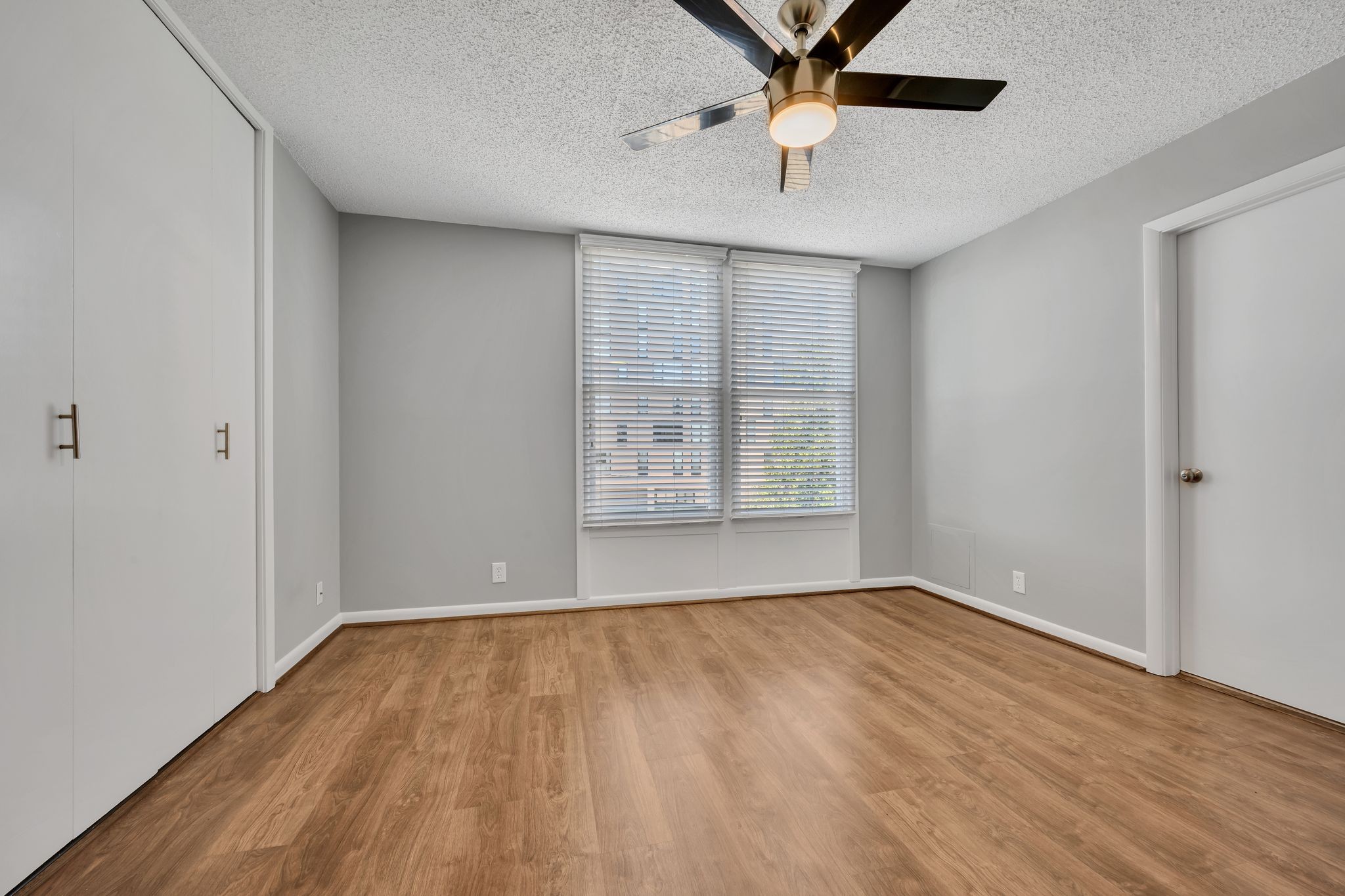 3831 West End Ave Property Photo 18