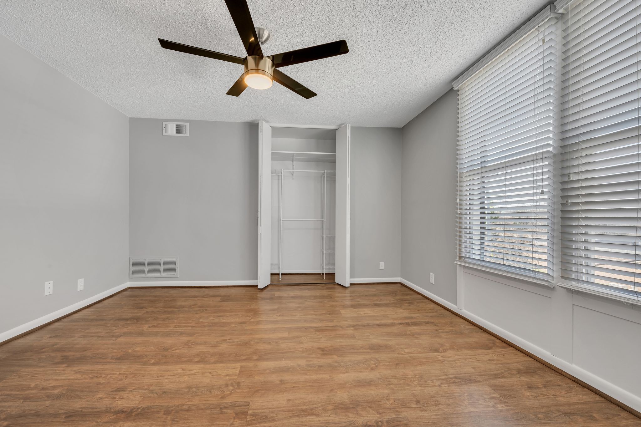 3831 West End Ave Property Photo 21