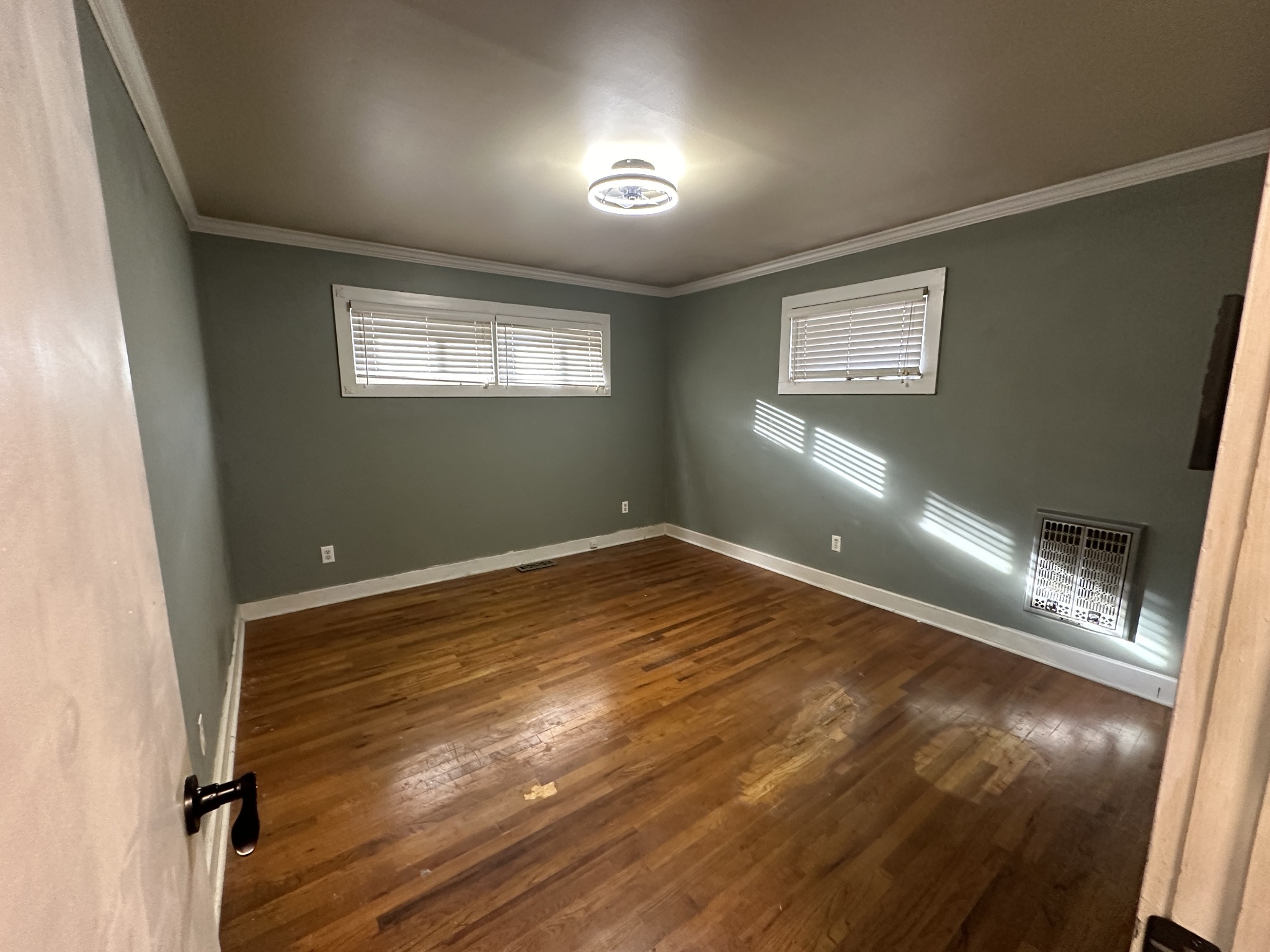 77 Nunn Blvd Property Photo 19
