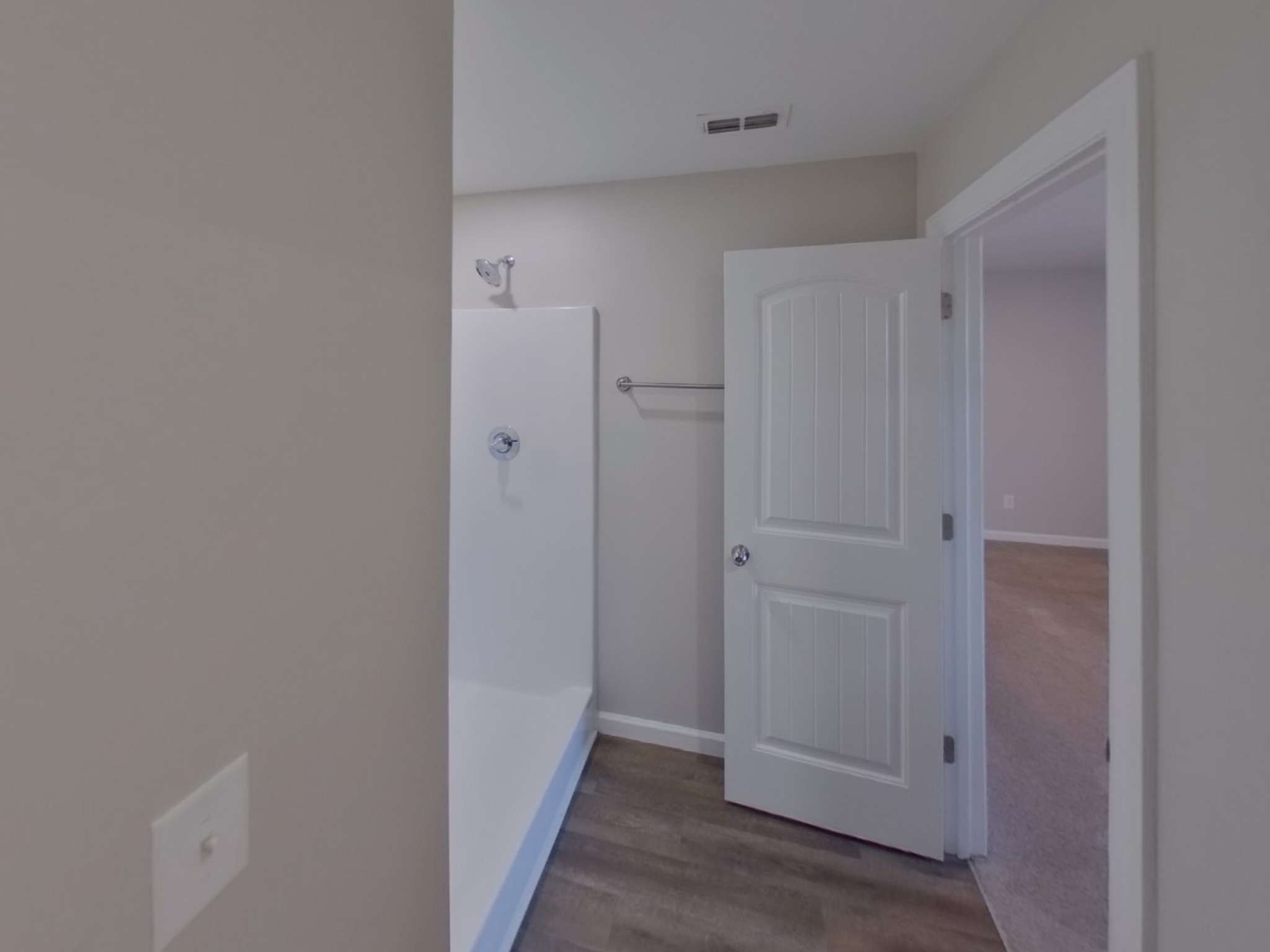 2243 Lismore Dr Property Photo 8