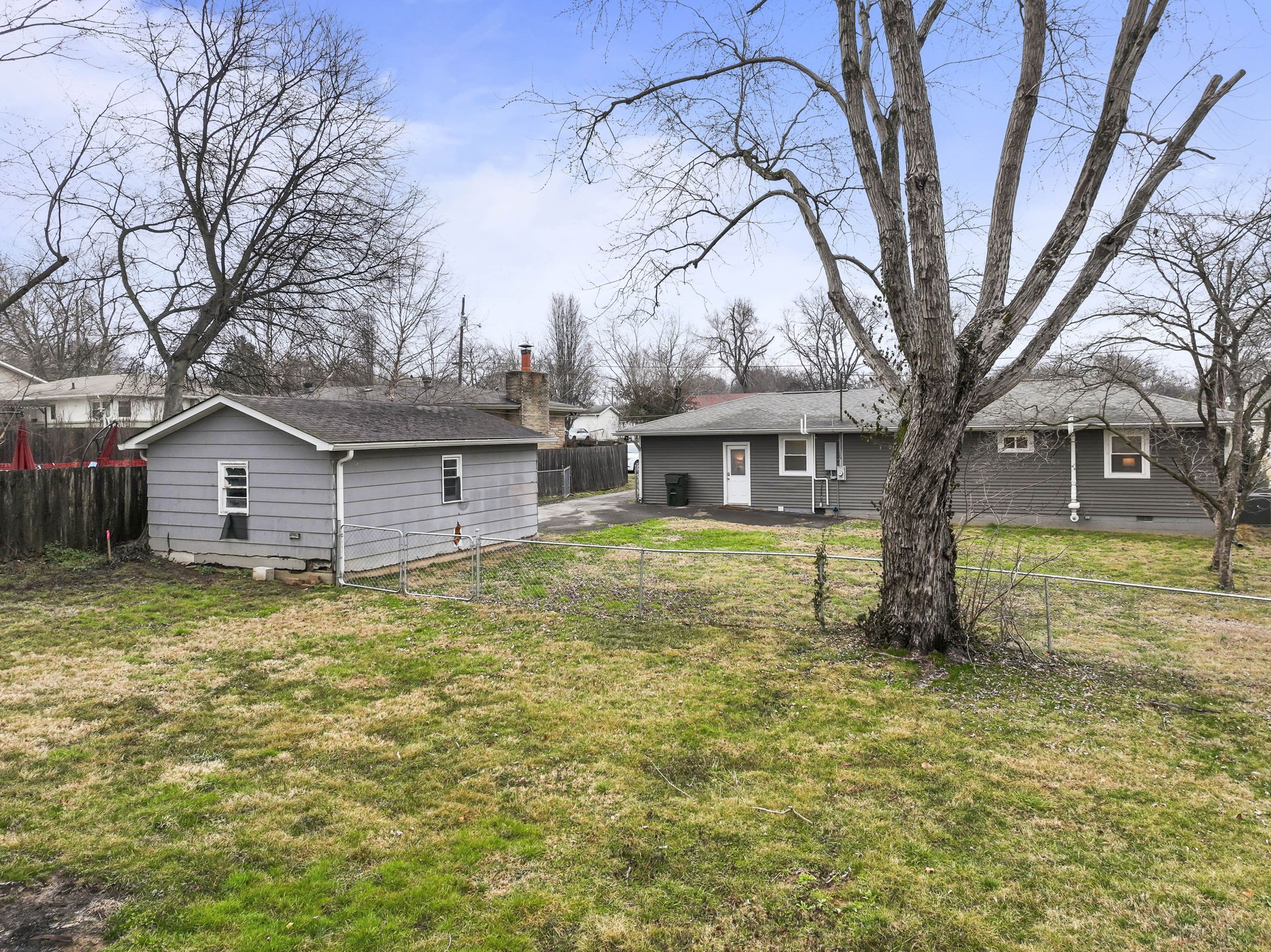 820 Spencer Ave Property Photo 30