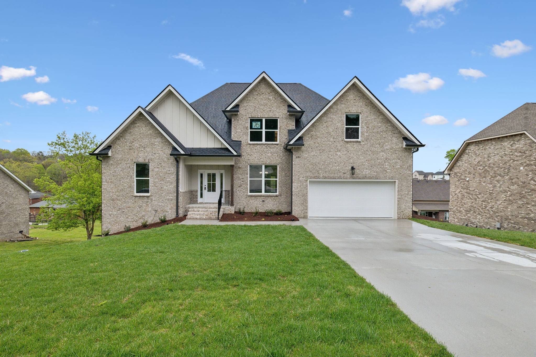 651 Shetland Dr Property Photo 1