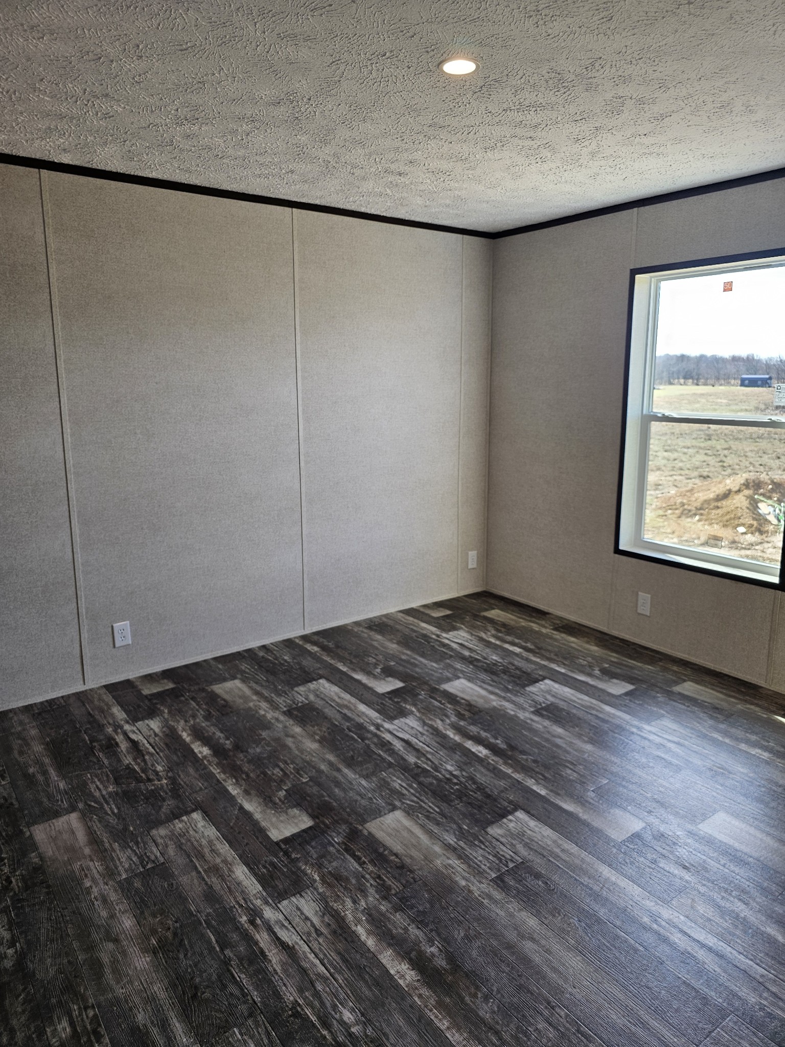 143 Bandy Rd Property Photo 9