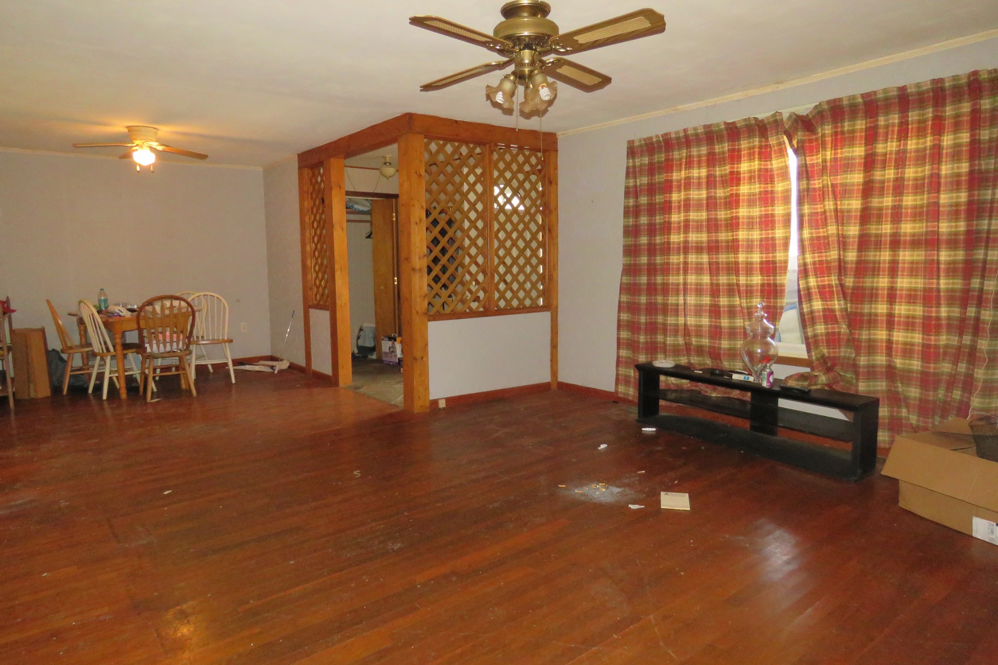 135 Frank Tinch Rd Property Photo 2
