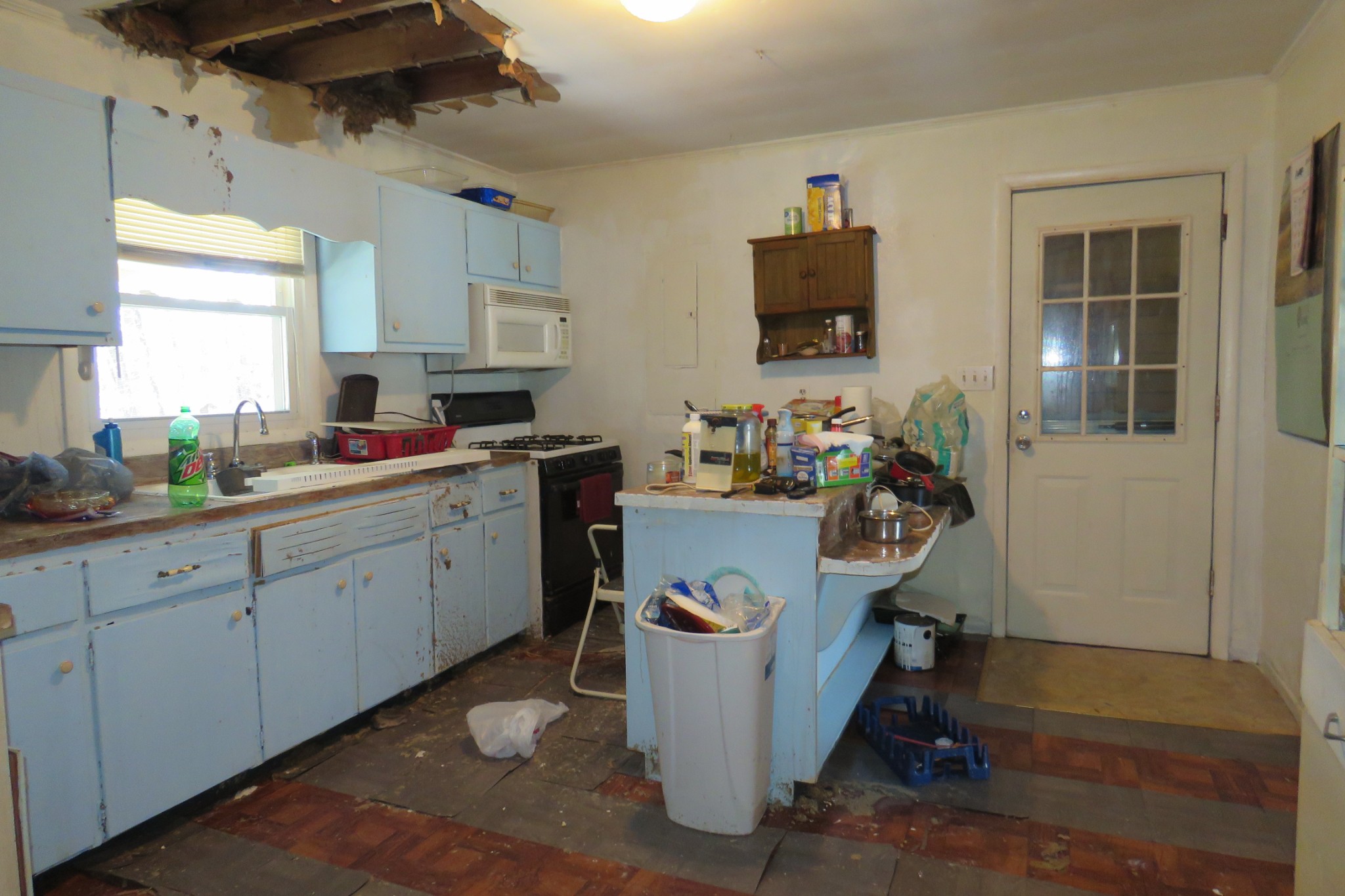 135 Frank Tinch Rd Property Photo 4
