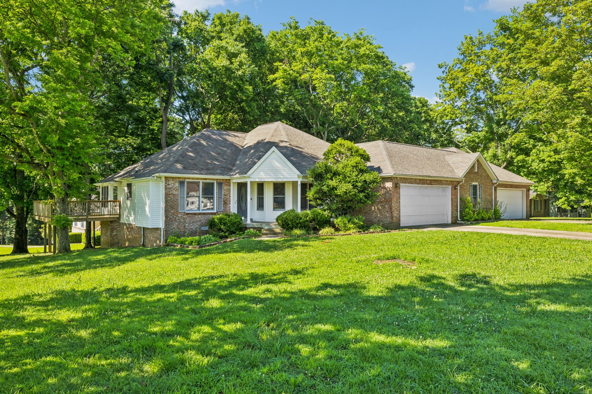 2414 Widgeon Dr Property Photo 3