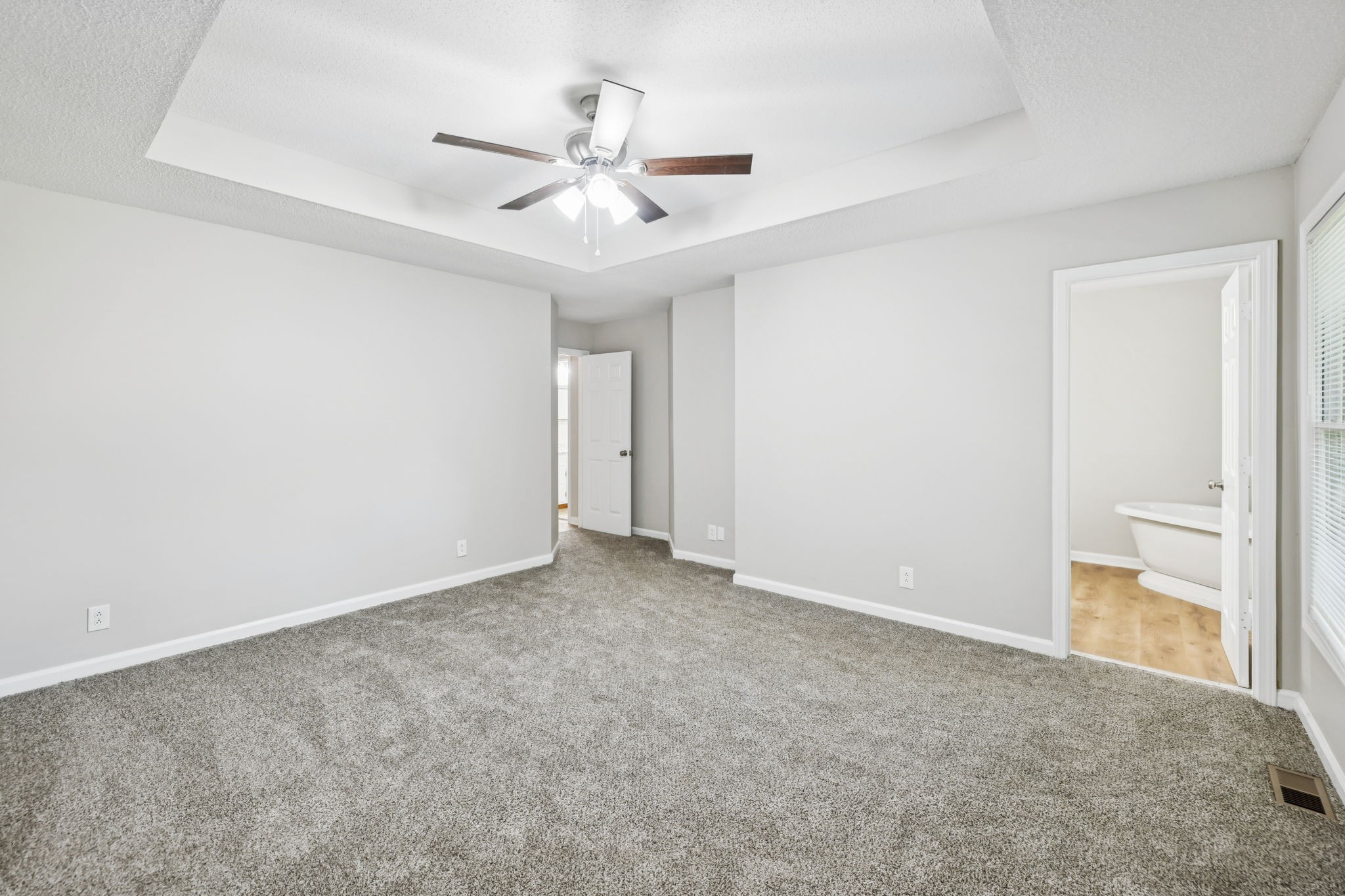 2414 Widgeon Dr Property Photo 29