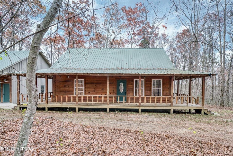 355 Joe Barnett Rd Property Photo 4