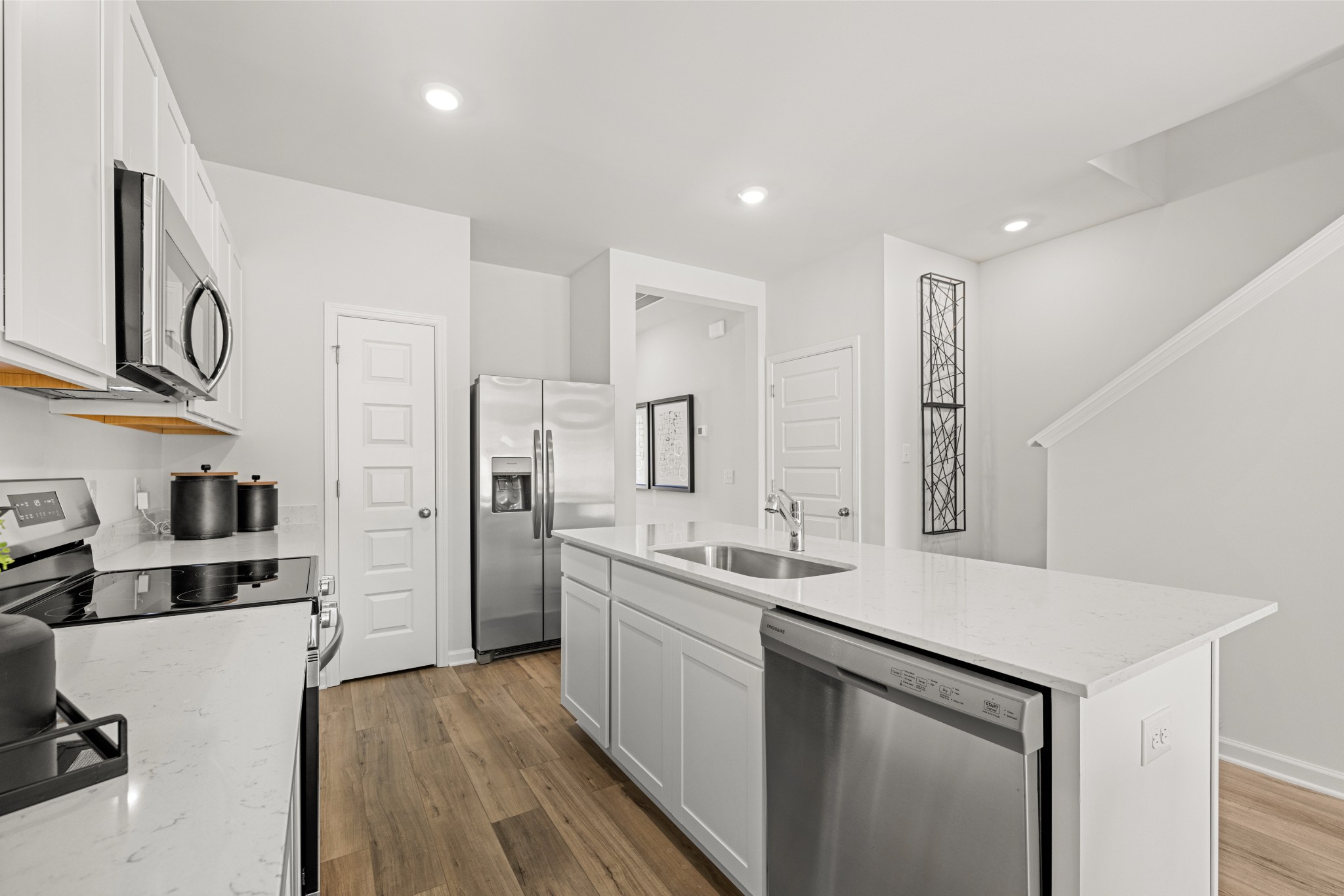 1630 Manuka Lane Property Photo 10