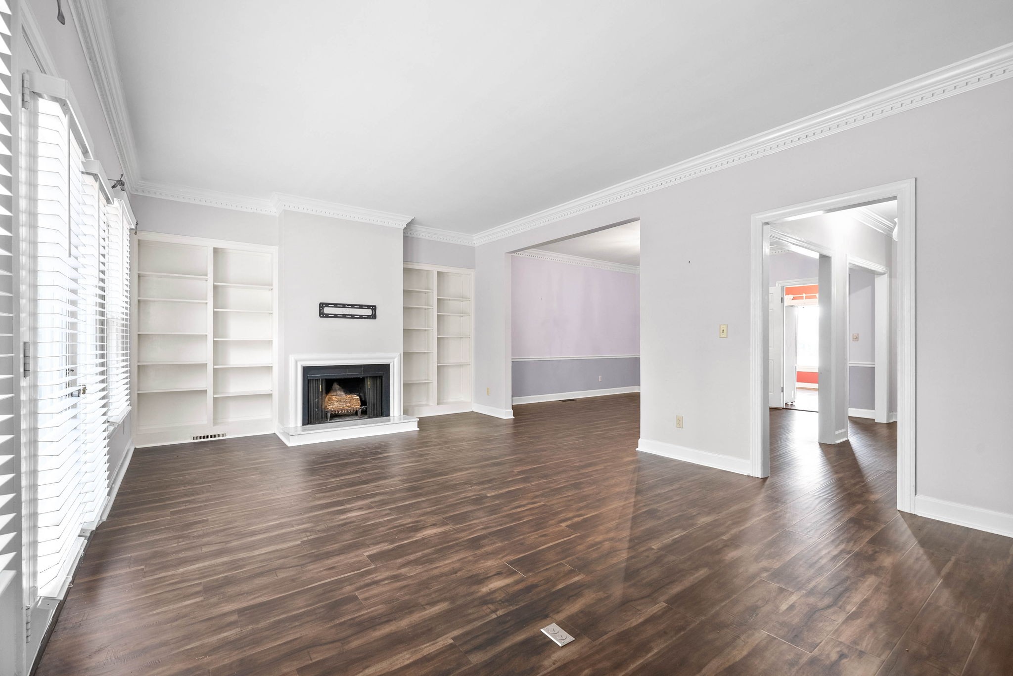 1137 Madison St Property Photo 7