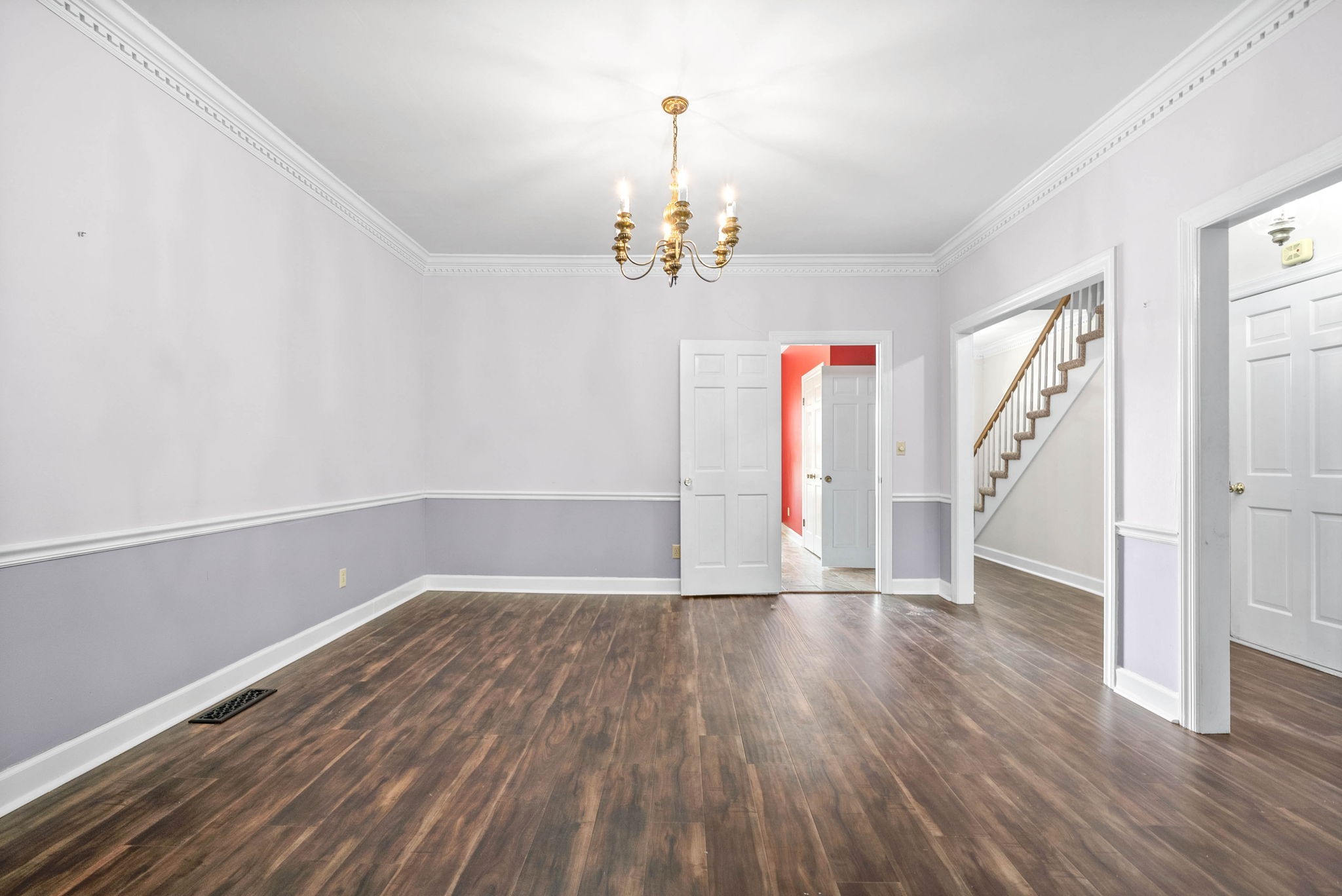 1137 Madison St Property Photo 11