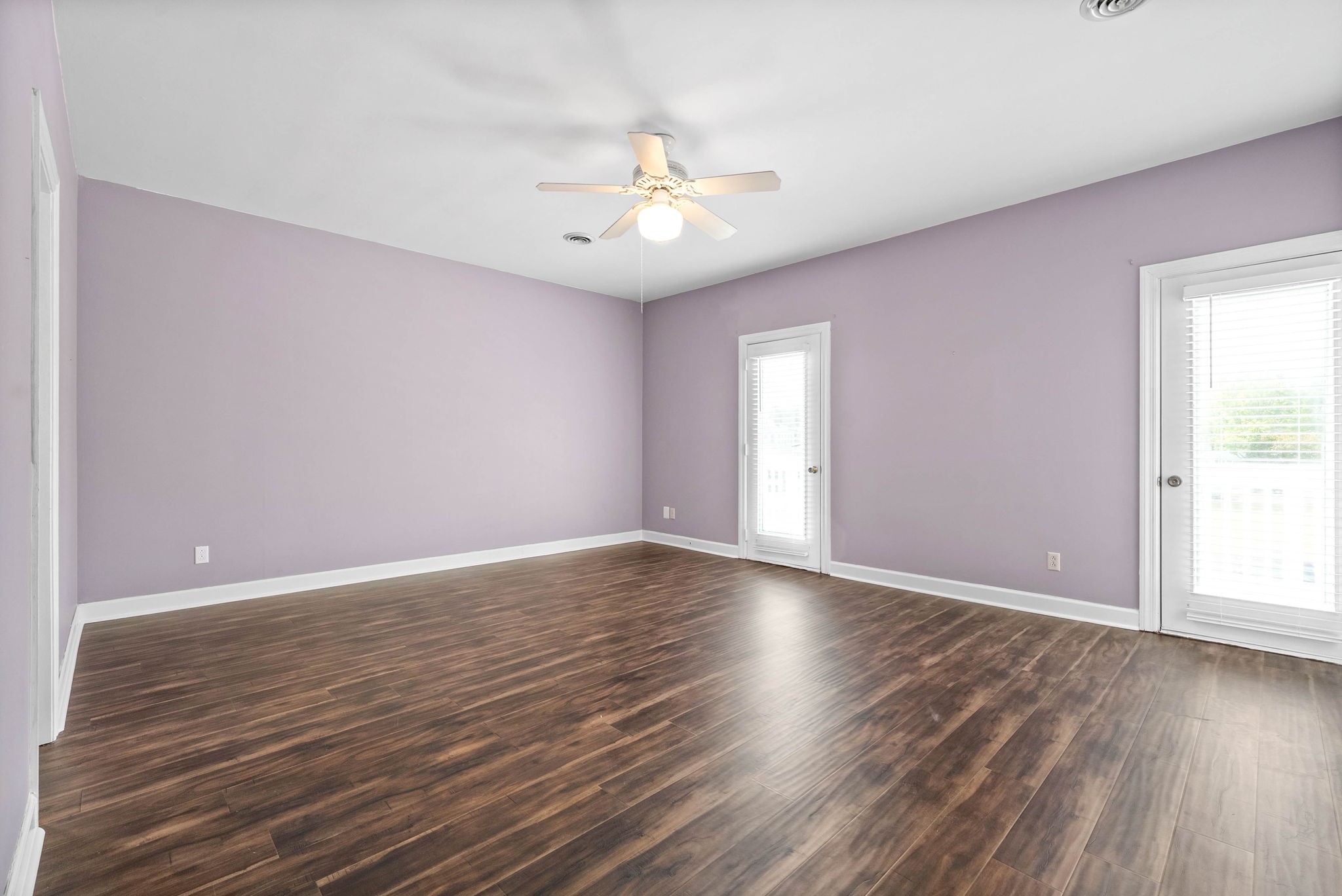 1137 Madison St Property Photo 22