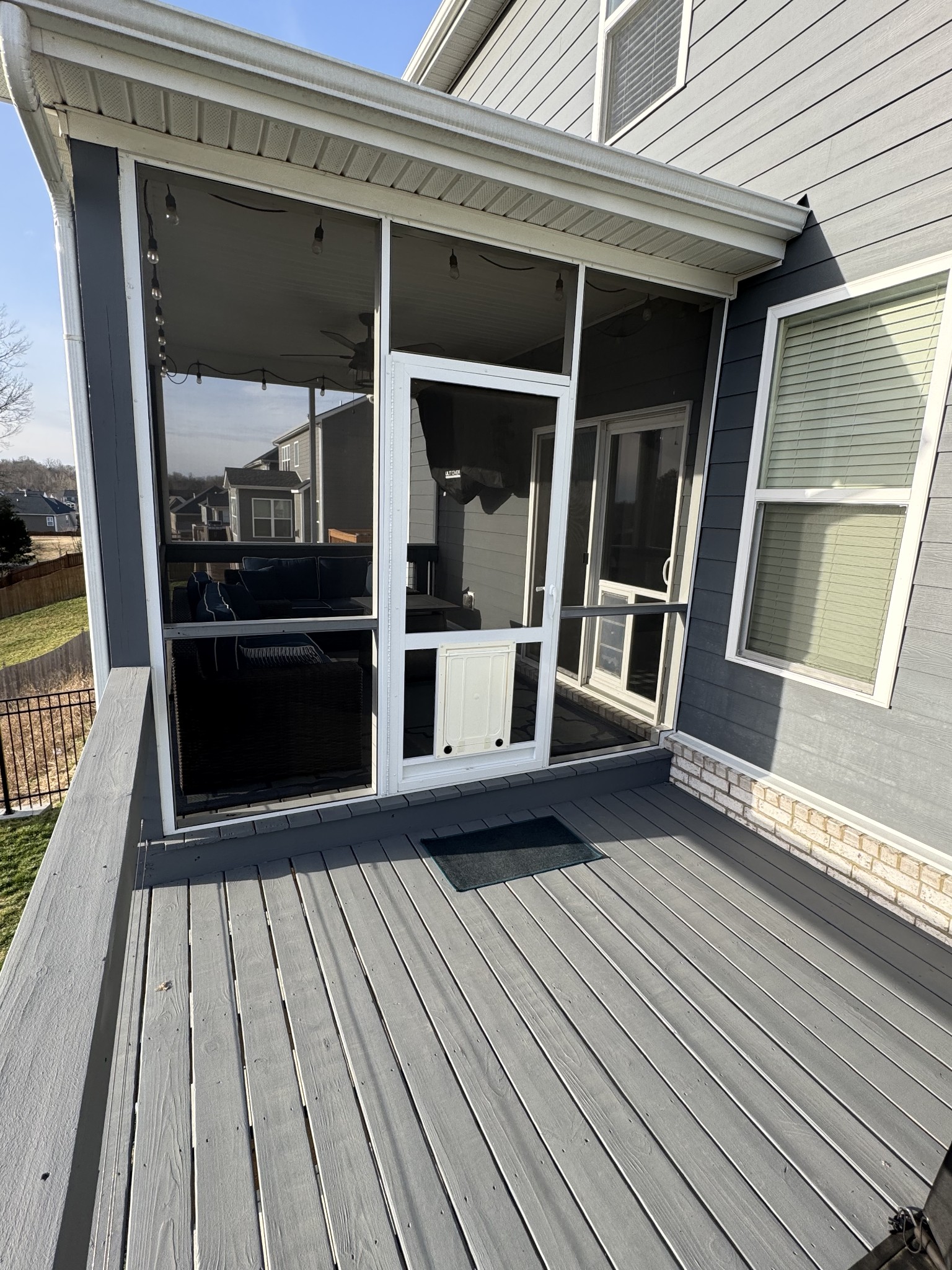 583 Montrose Dr Property Photo 42