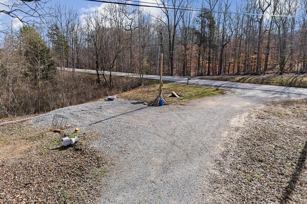 10469 Monterey Hwy Property Photo 4