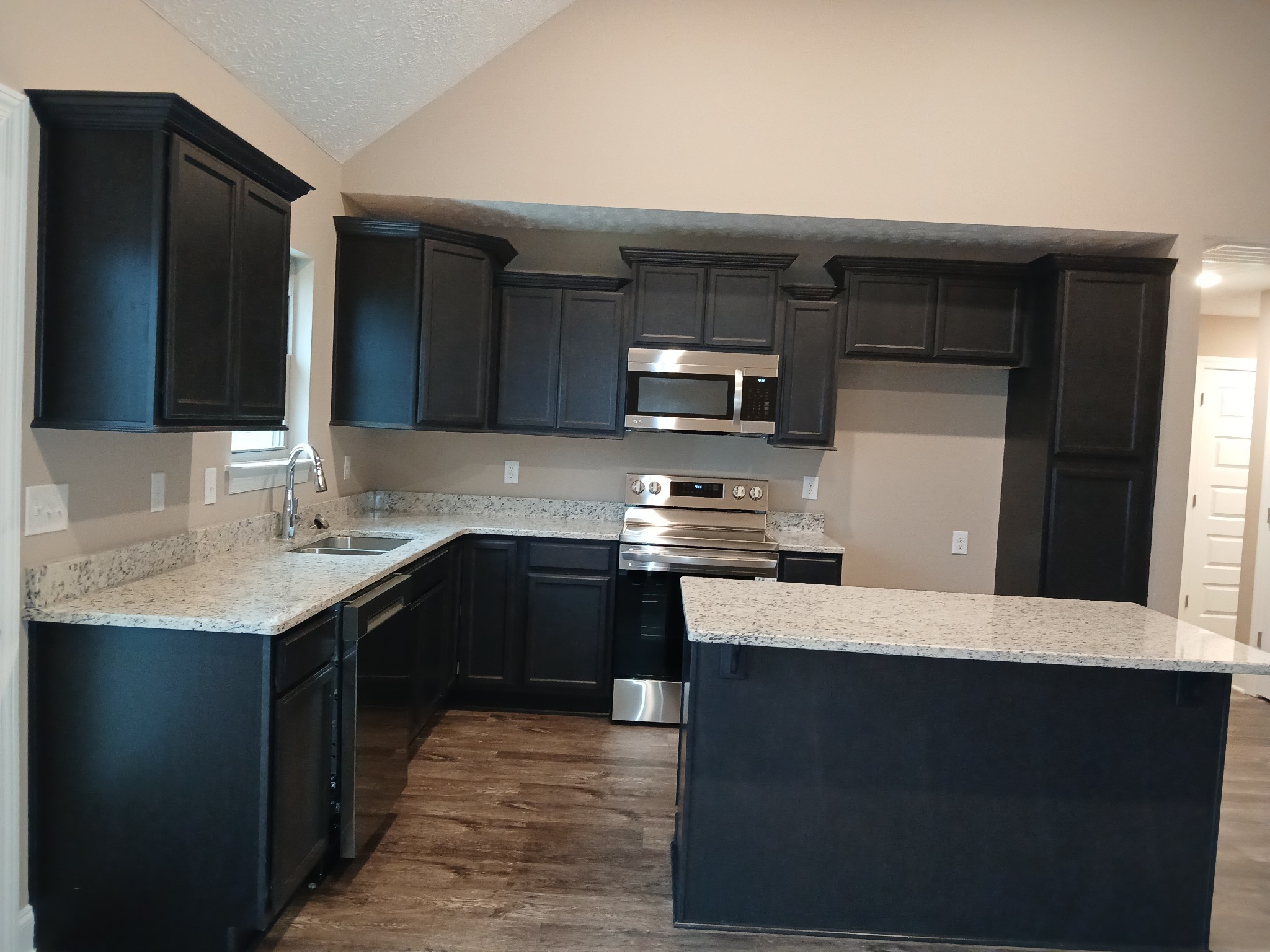 2109 Red Barn Road Property Photo 10