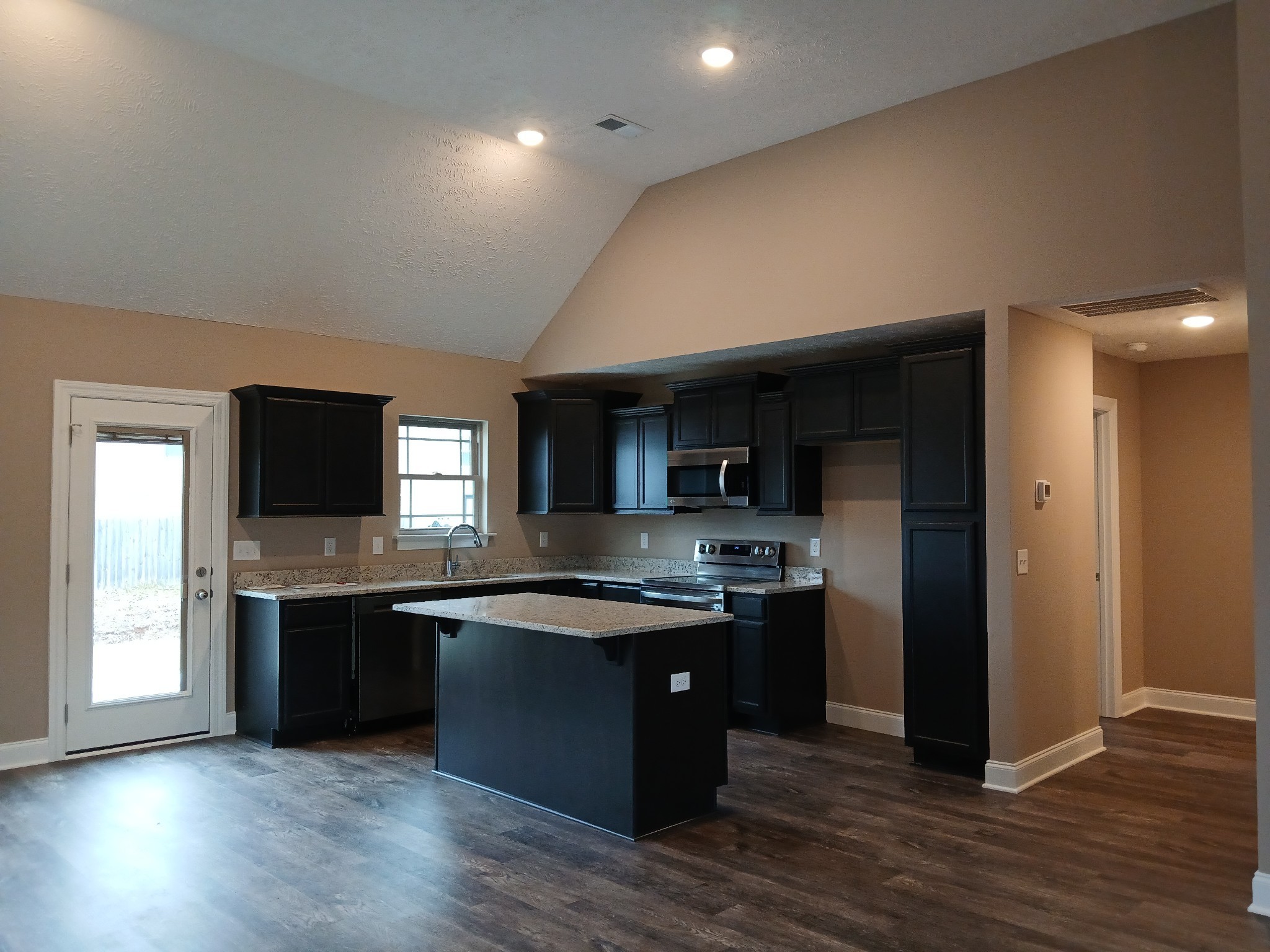 2109 Red Barn Road Property Photo 15