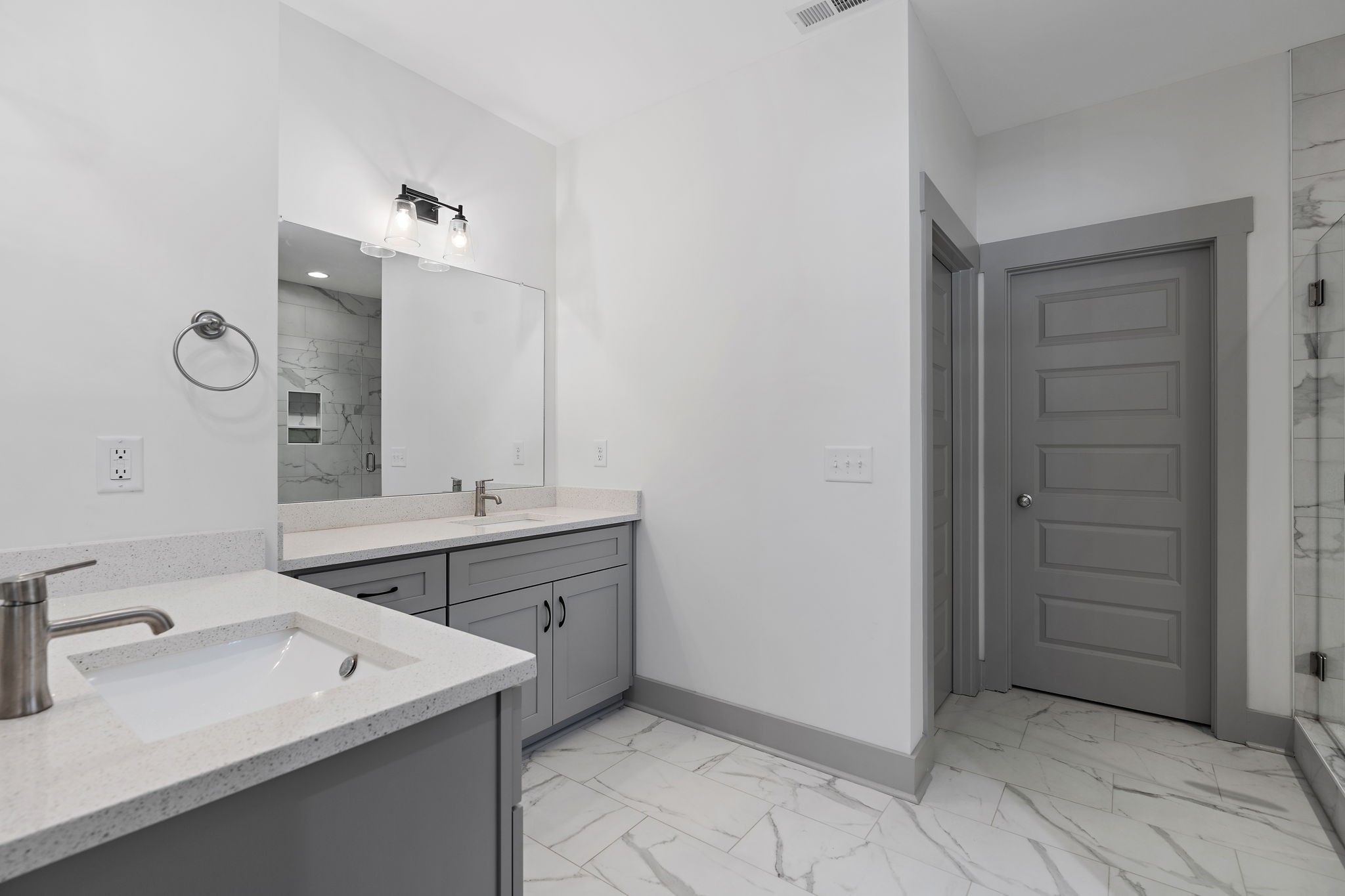 7165 Silverwood Trl Property Photo 12