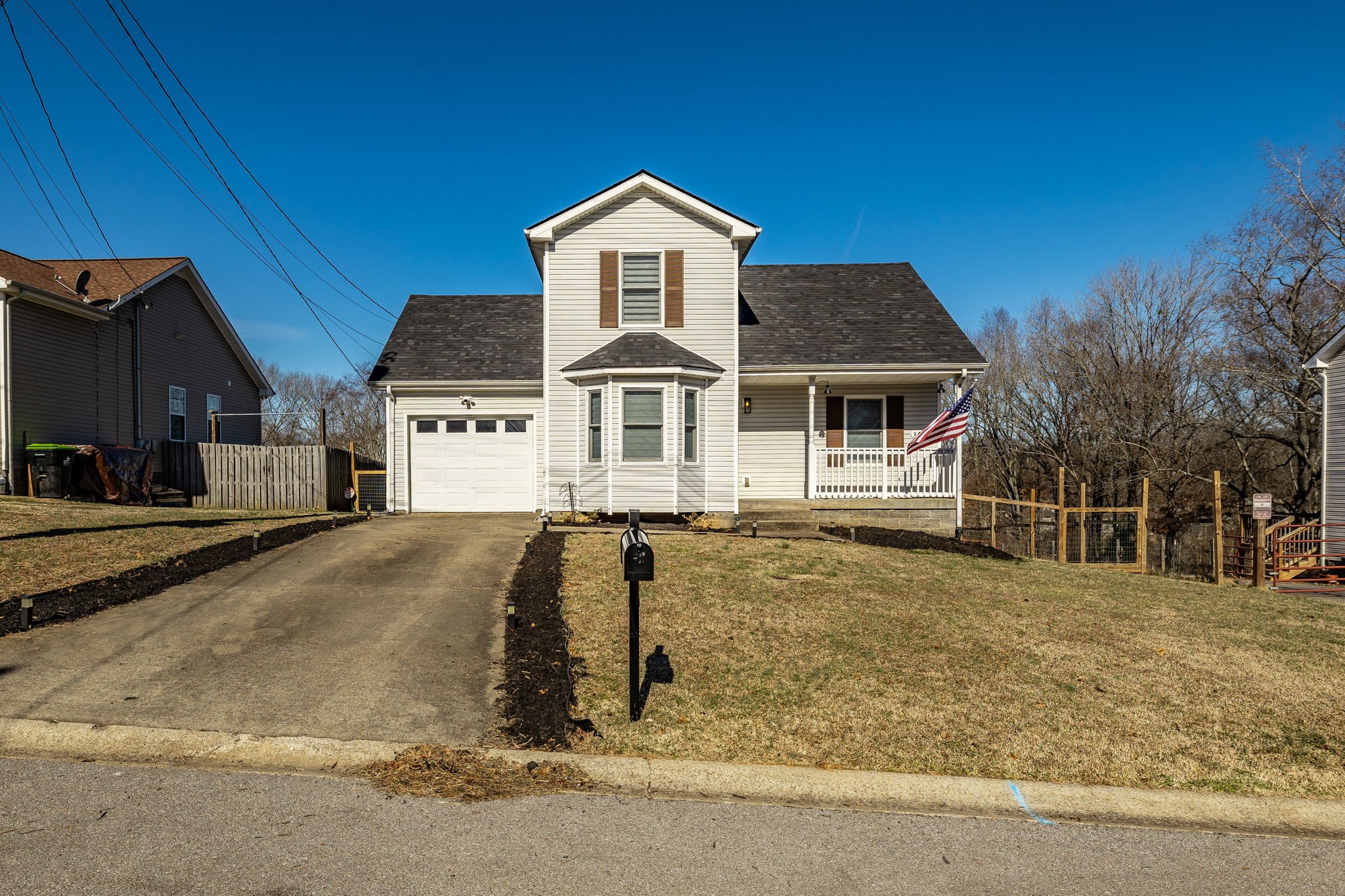 1478 Mcclardy Rd Property Photo 2