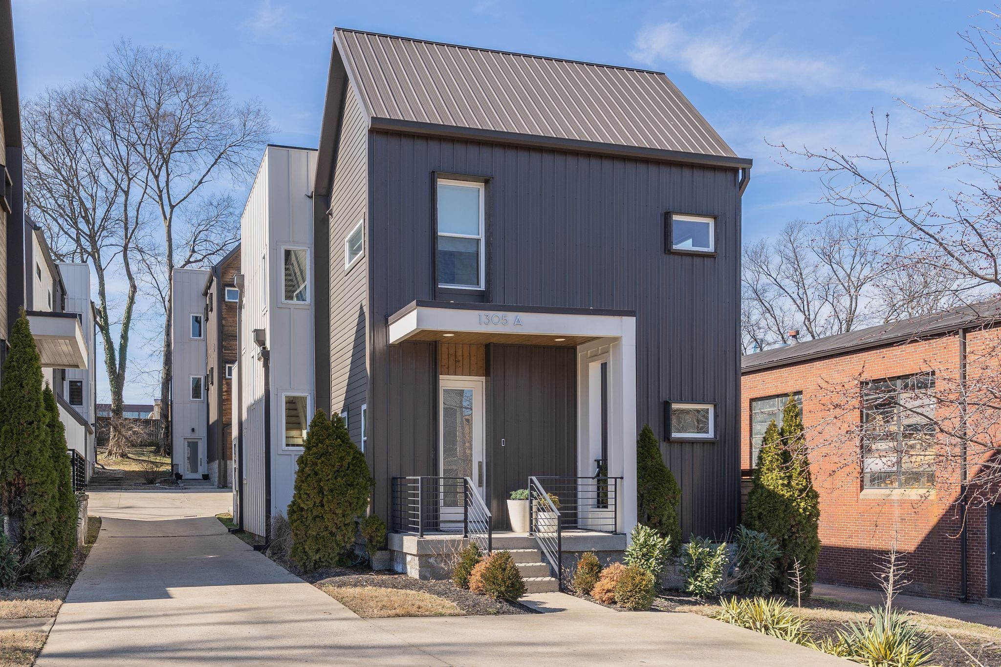 1305 Pillow Street Townhomes Real Estate Listings Main Image