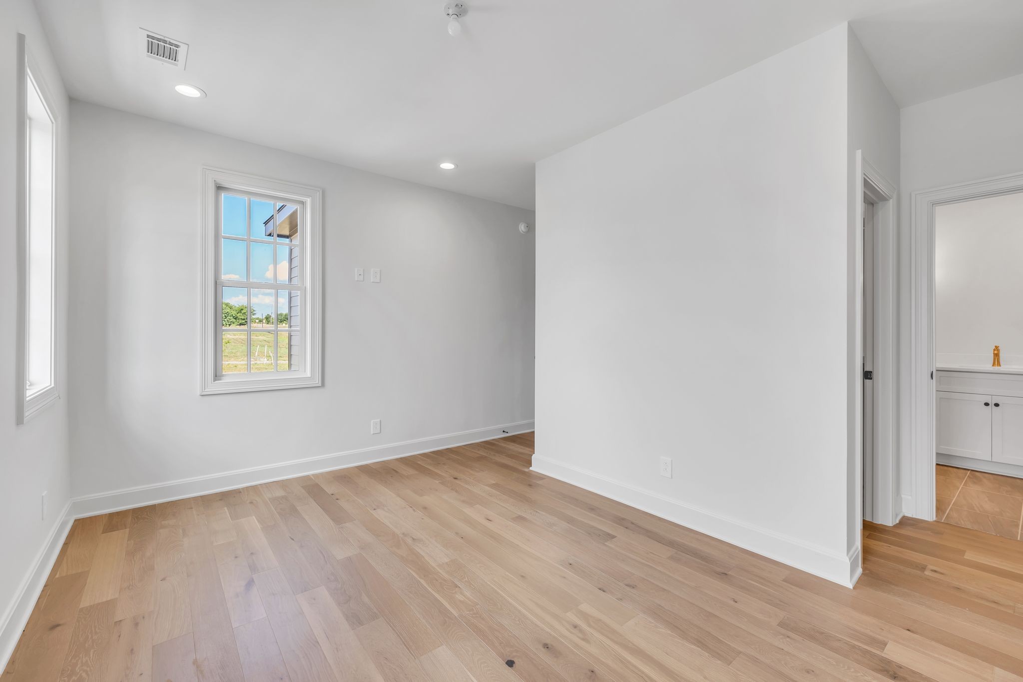 101 Cardiff Drive Property Photo 40