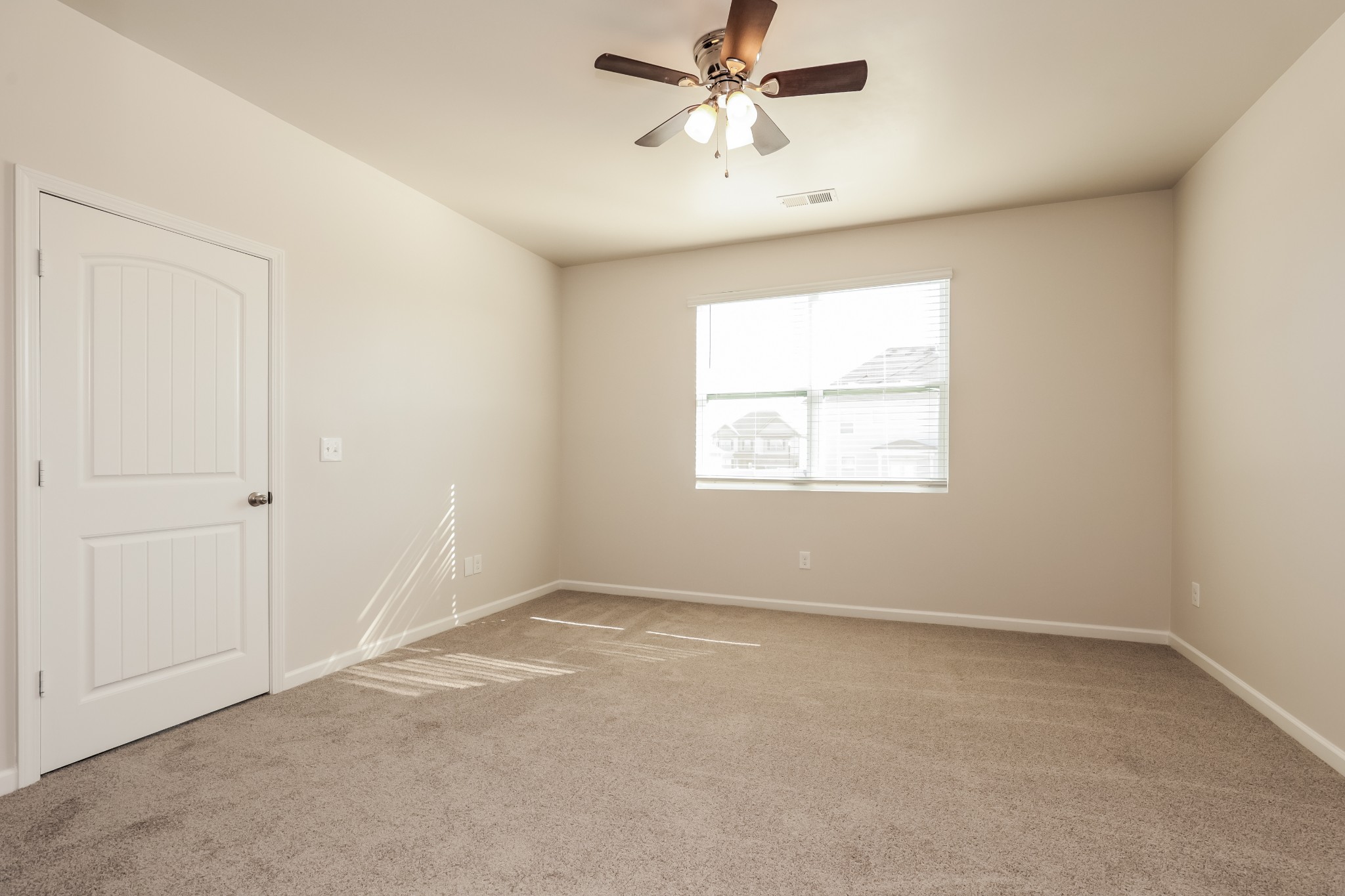 7025 Berkswell Dr Property Photo 11