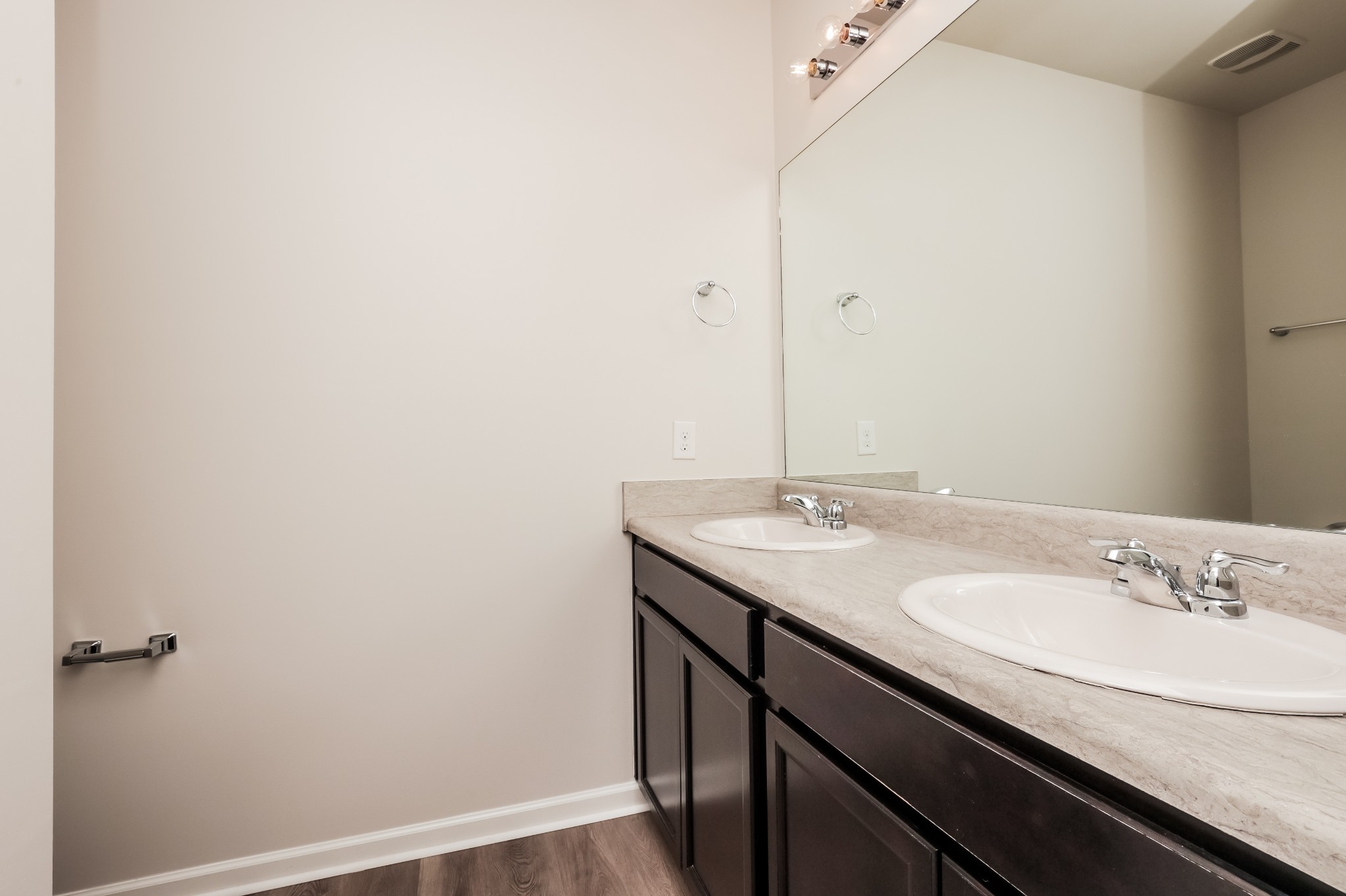 7025 Berkswell Dr Property Photo 14