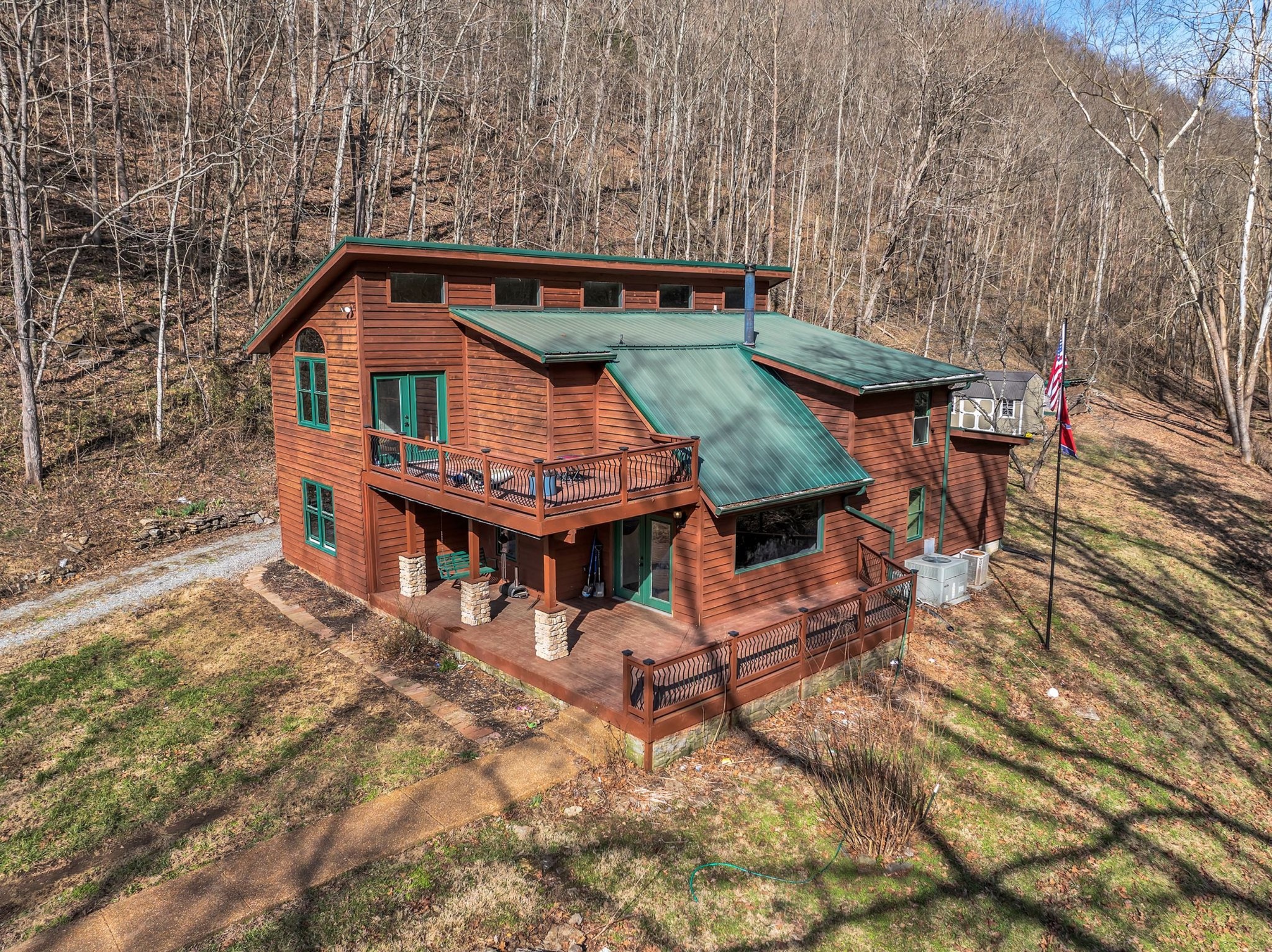 140 Carver Hollow Rd Property Photo 3