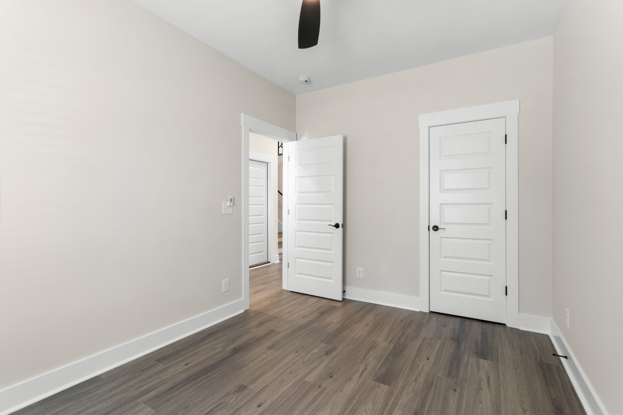 539 Charleston Cove Way Property Photo 20