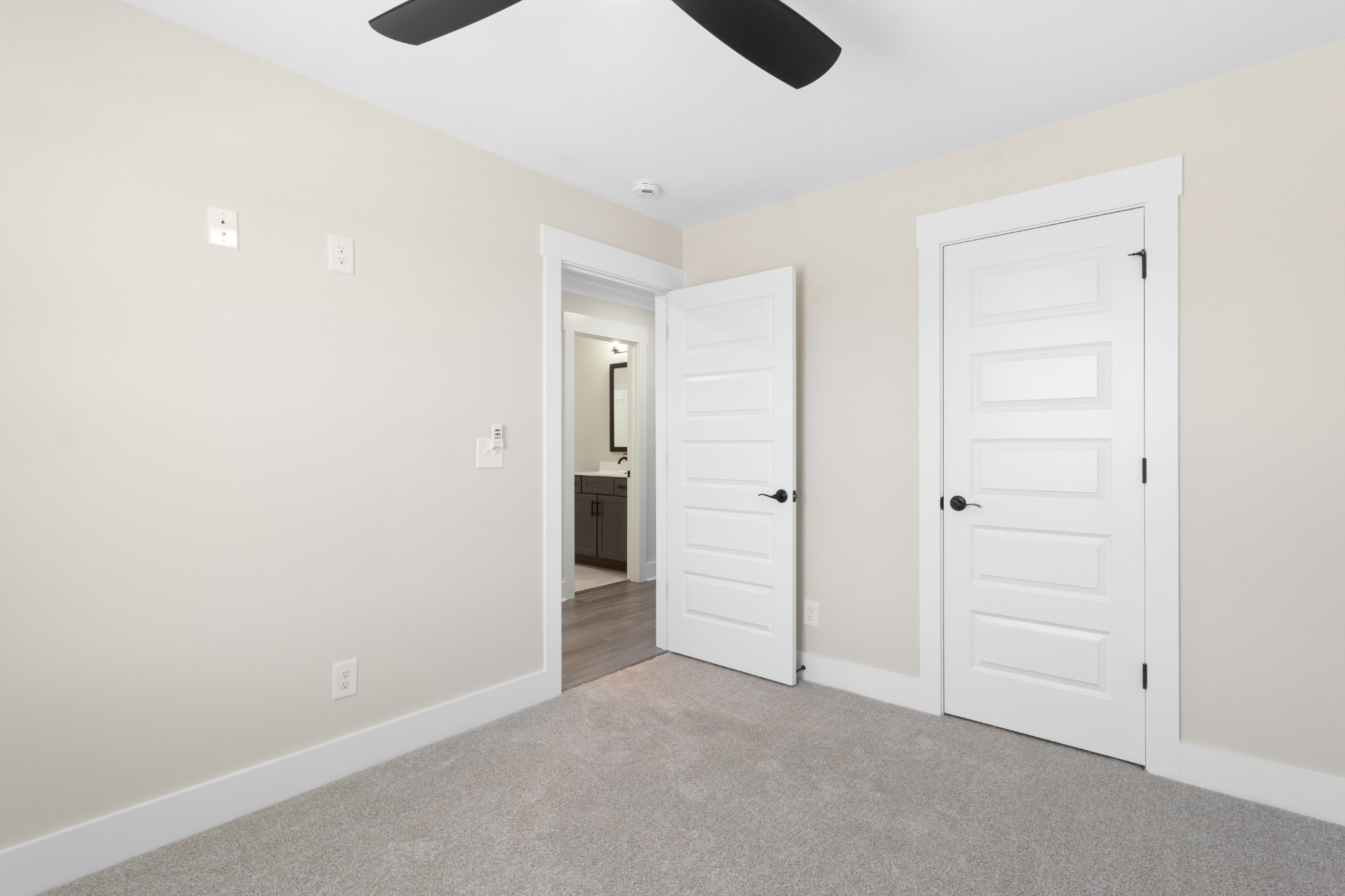 539 Charleston Cove Way Property Photo 31