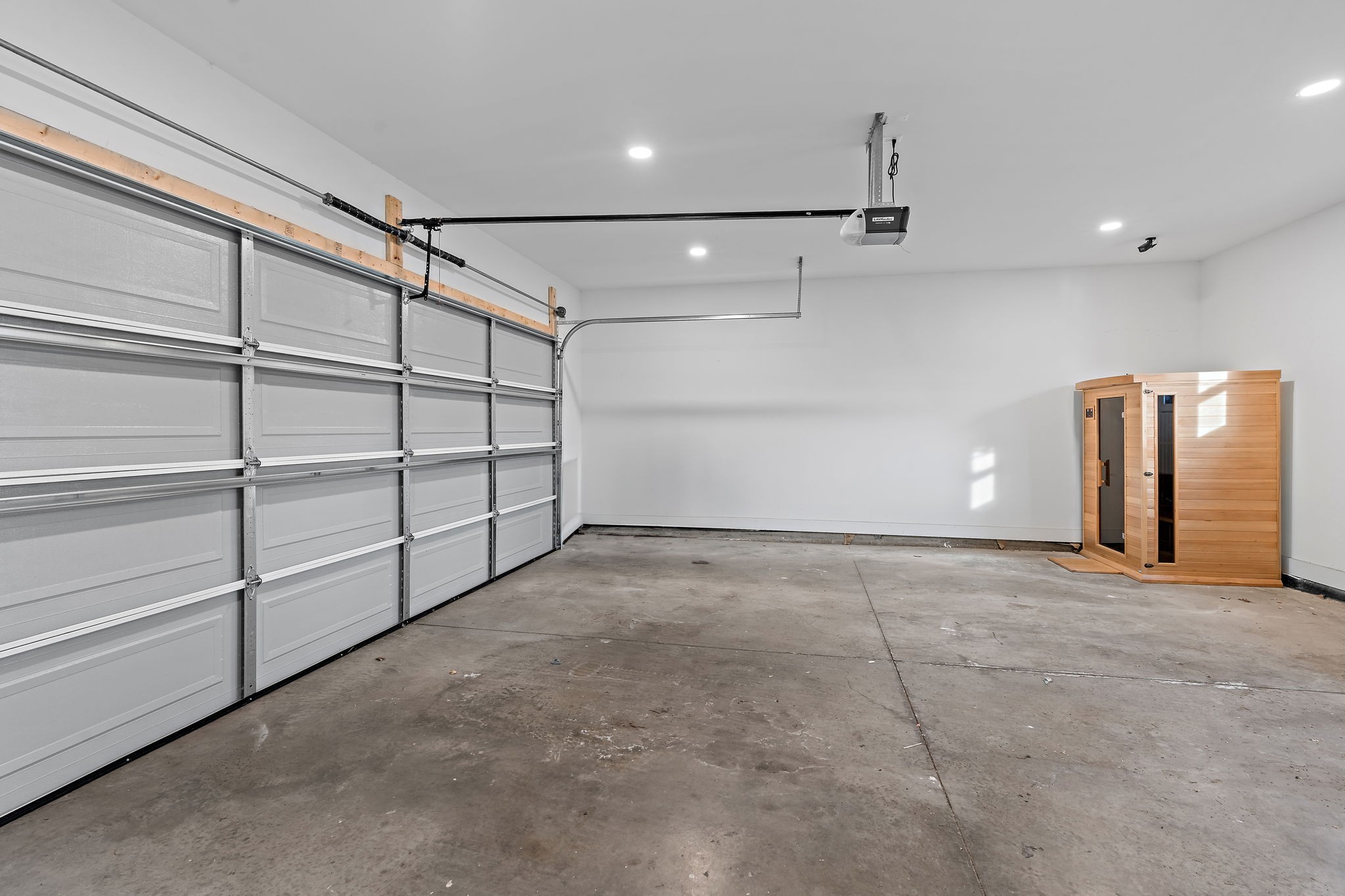 1258 1st Avenue, S Property Photo 25