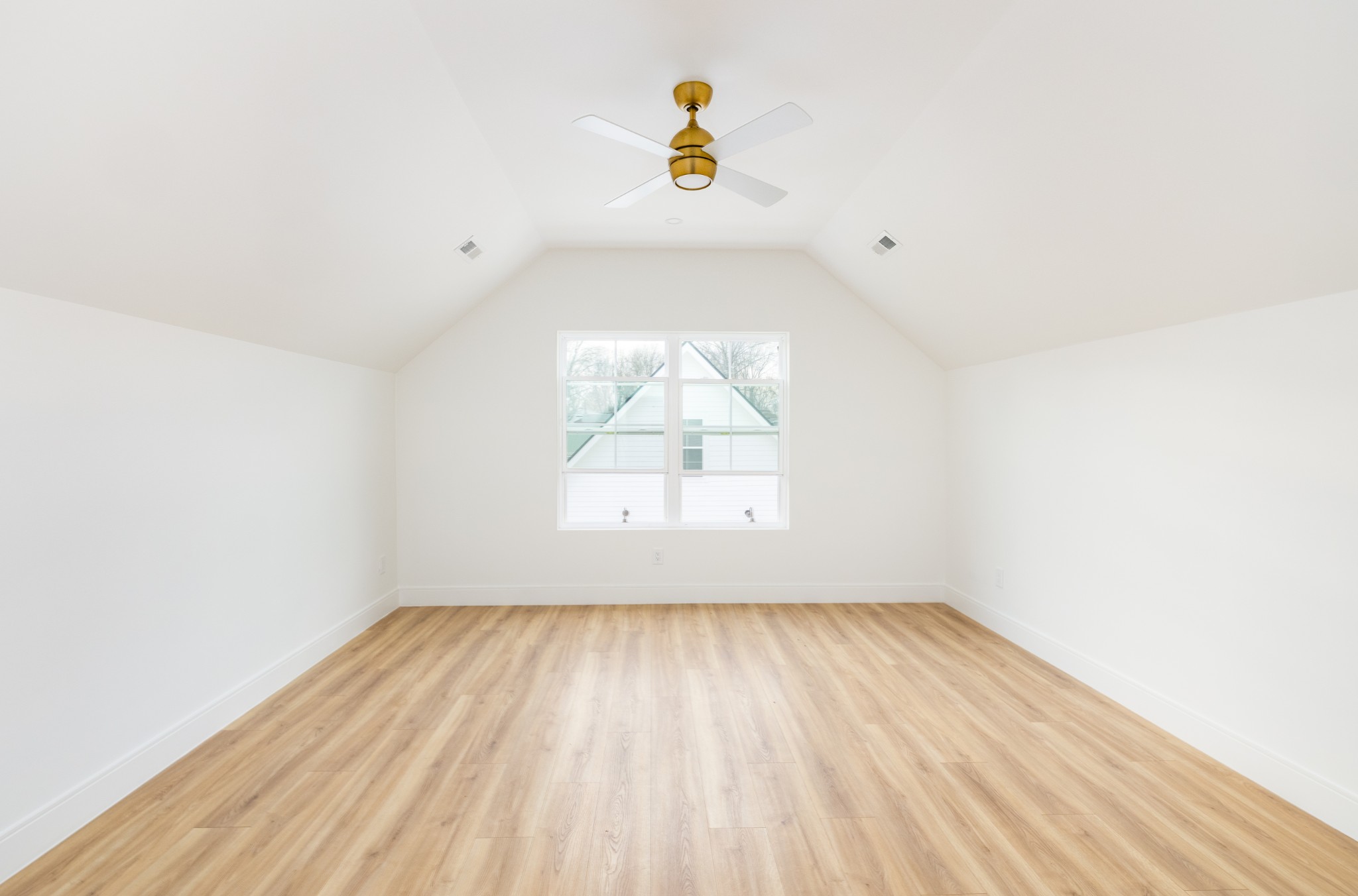 1204 Brookwood Ave Property Photo 25