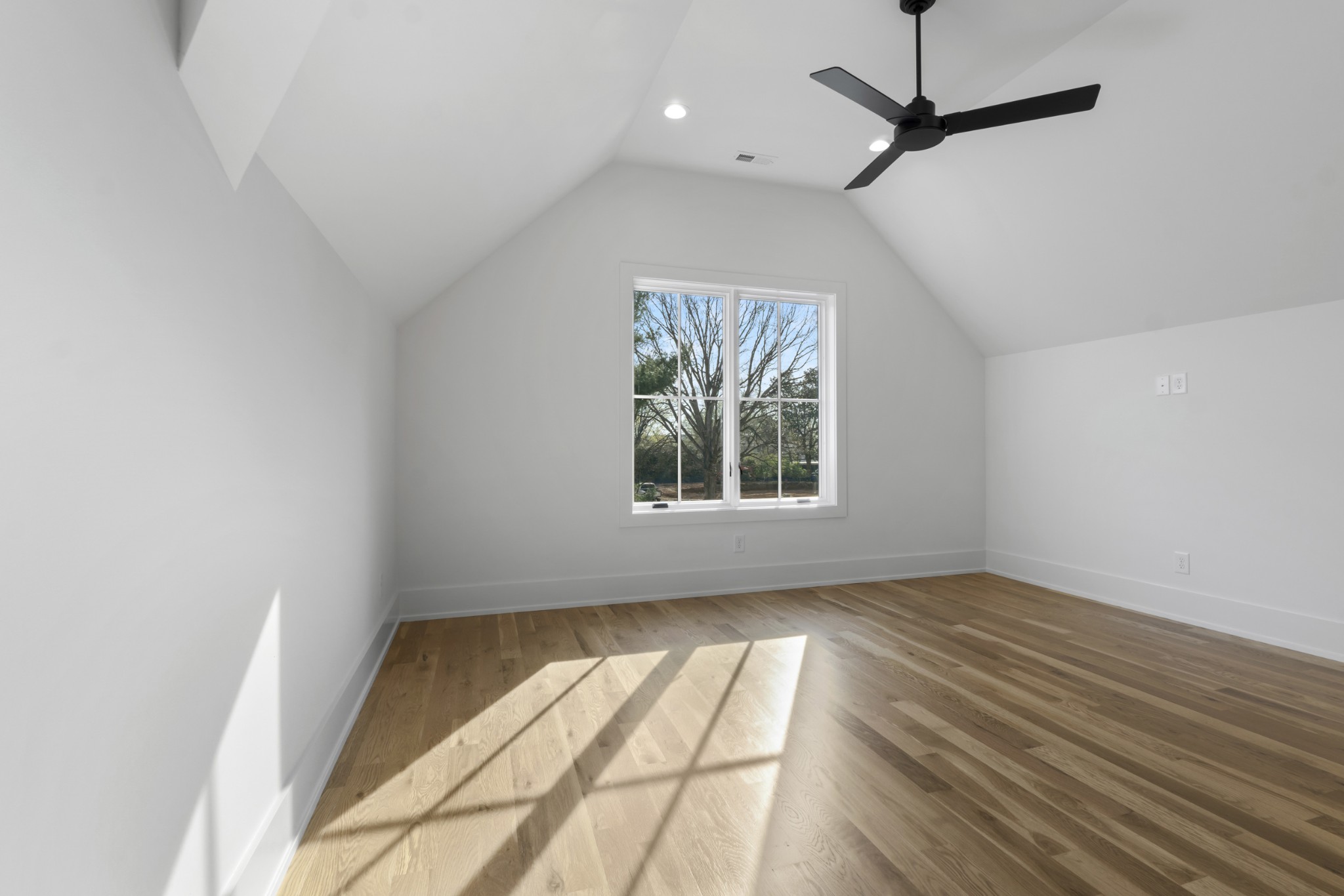 3605 Rainbow Pl Property Photo 33
