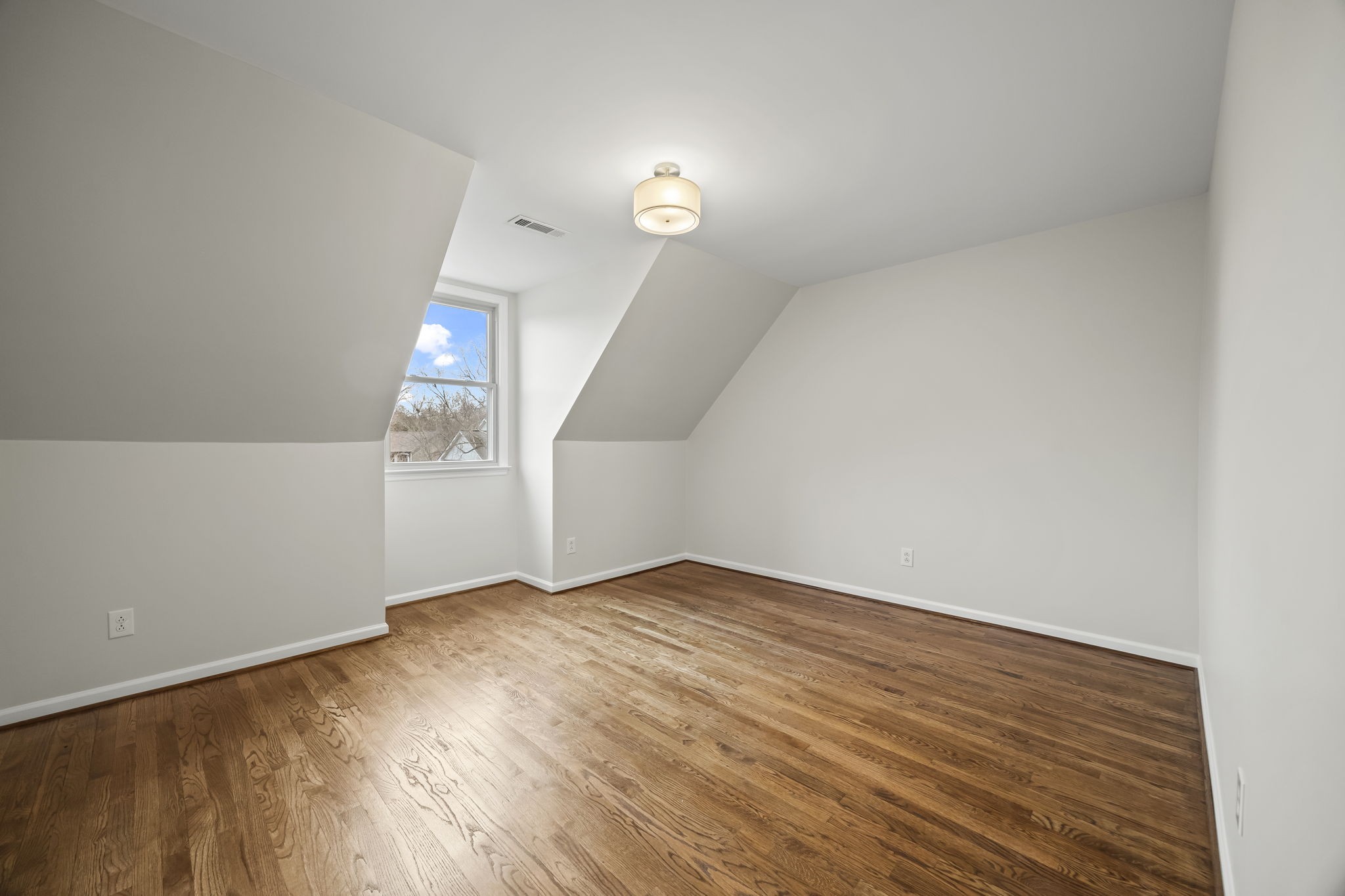 1183 Buckingham Cir Property Photo 40