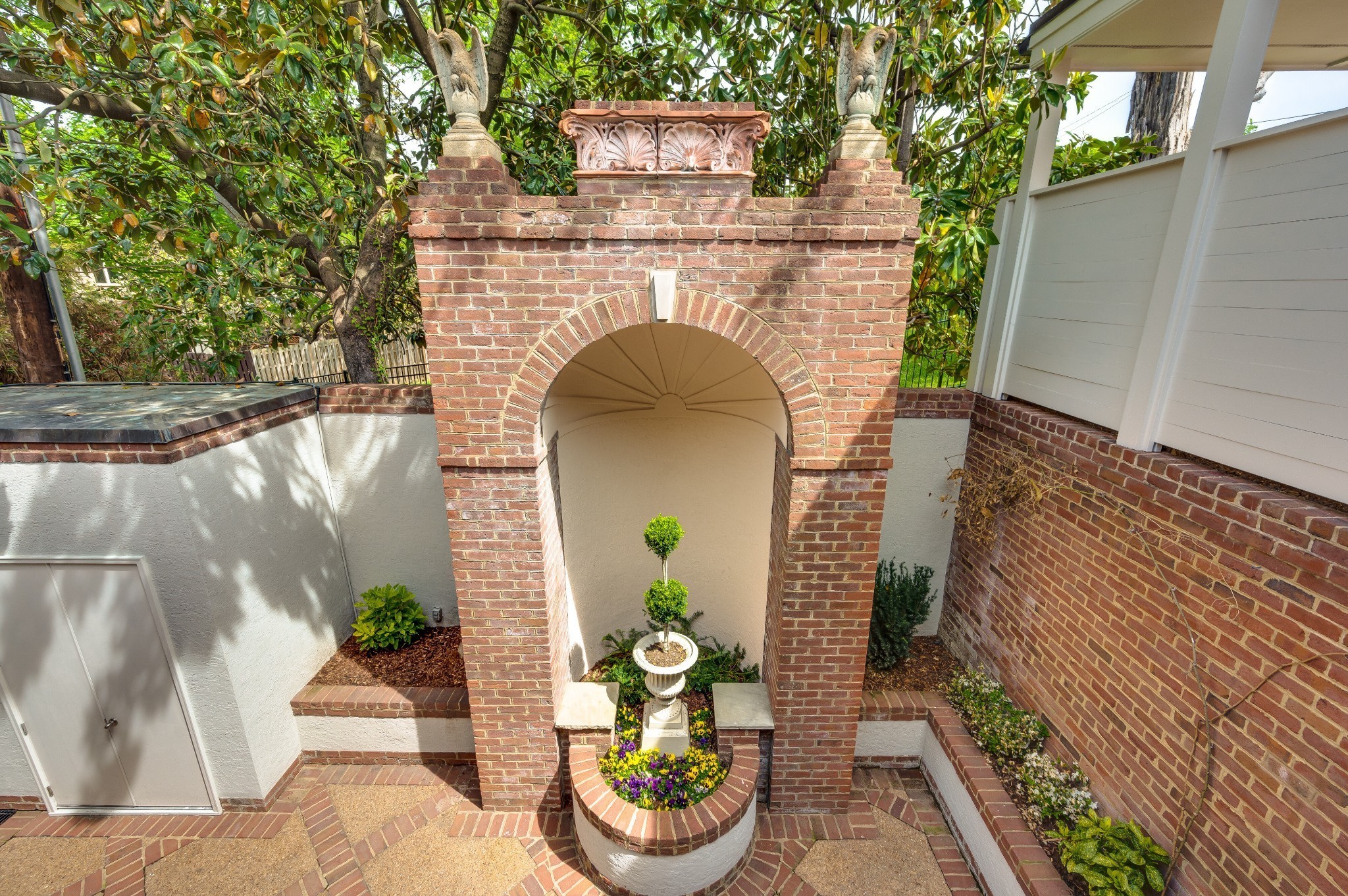 2156 Golf Club Ln Property Photo 38